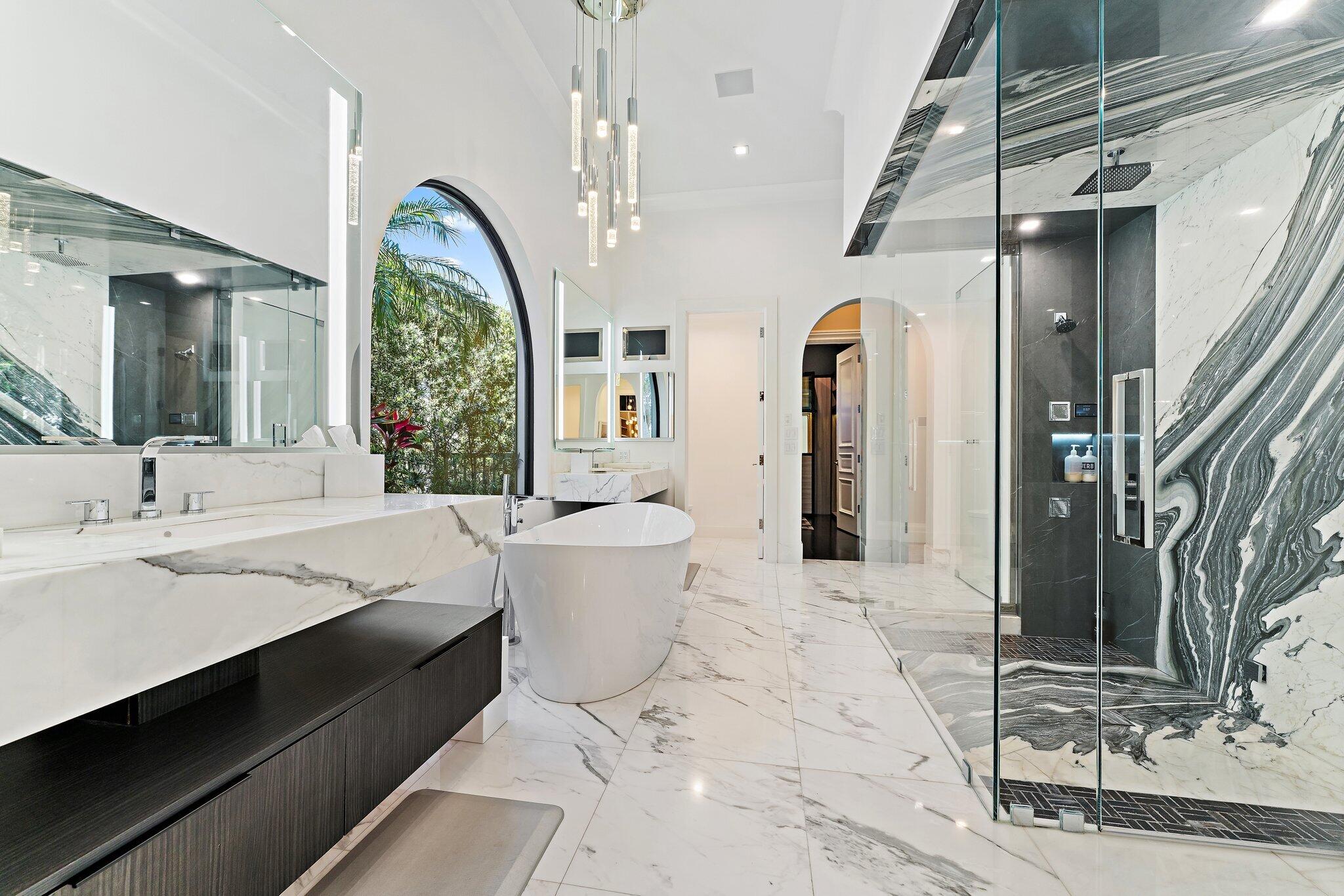 636 Hermitage, Palm Beach Gardens FL 33410