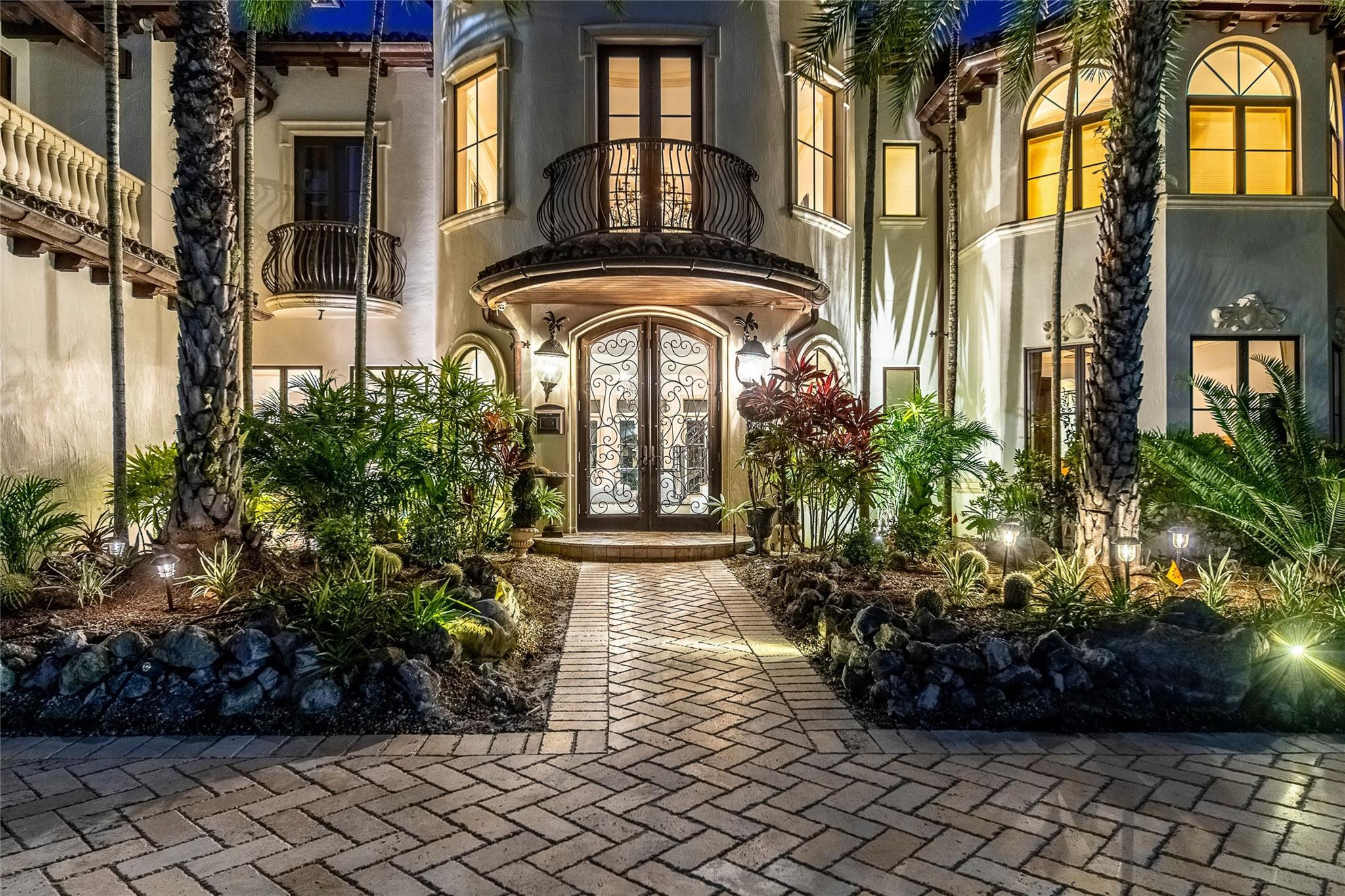 42 Nurmi, Fort Lauderdale FL 33301