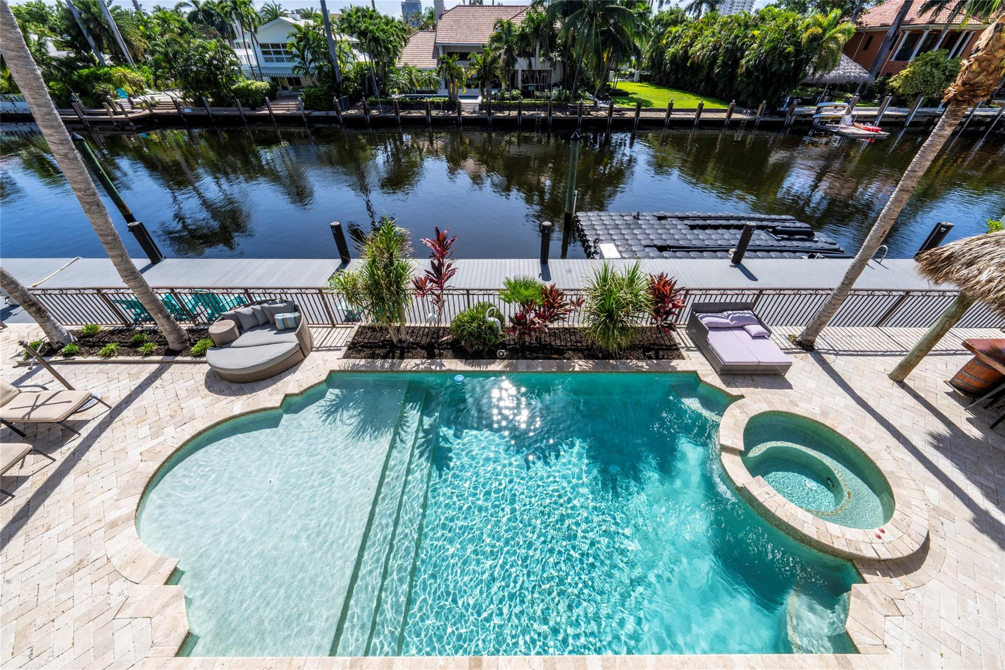 42 Nurmi, Fort Lauderdale FL 33301