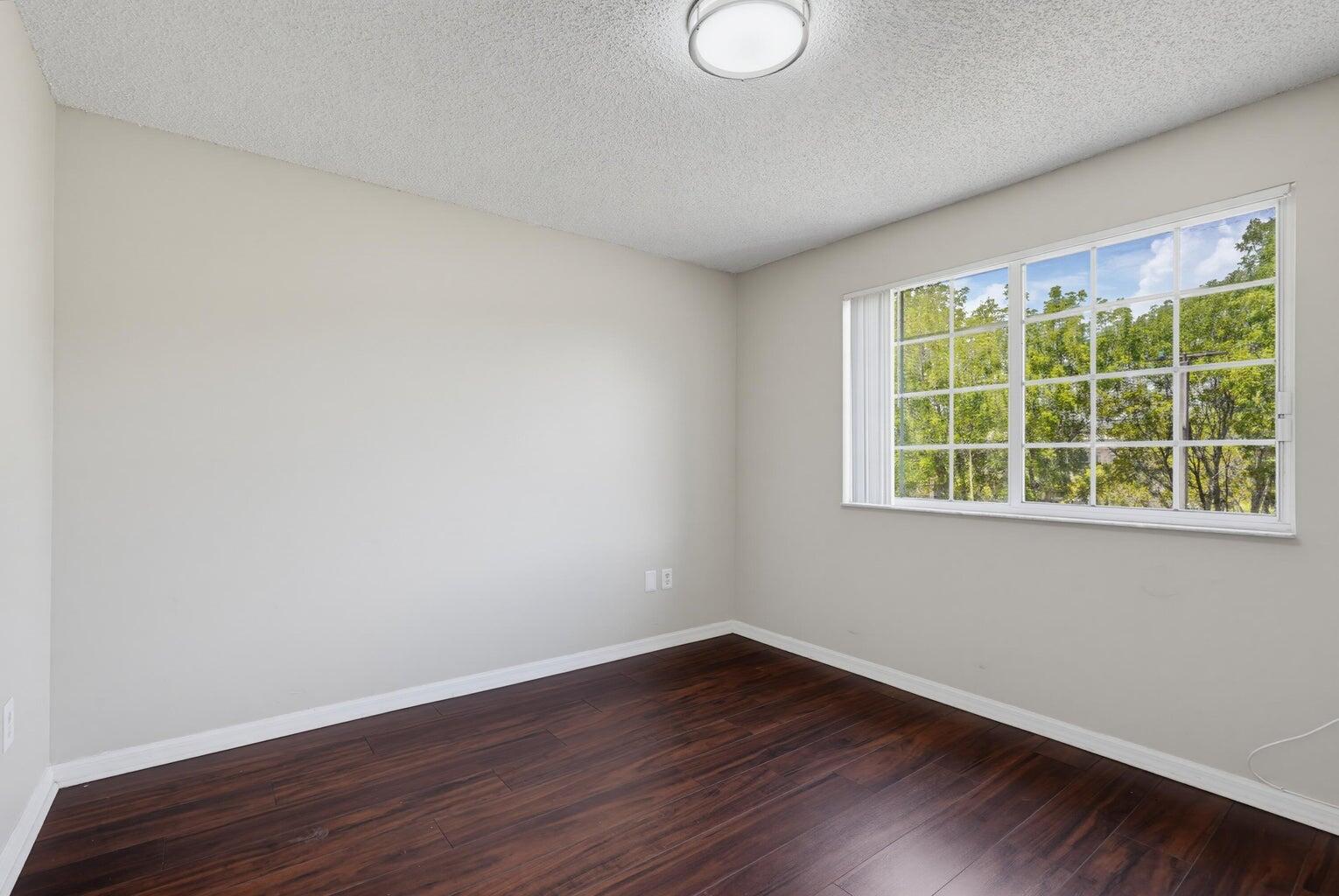 400 CRESTWOOD #417, Royal Palm Beach FL 33411