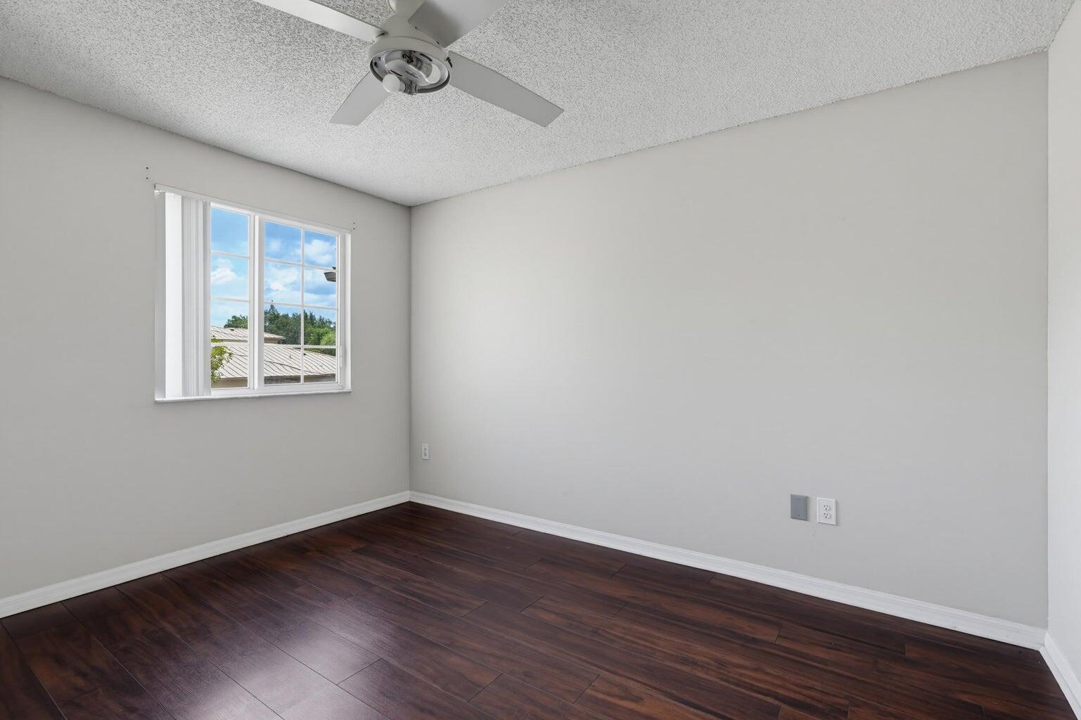 400 CRESTWOOD #417, Royal Palm Beach FL 33411