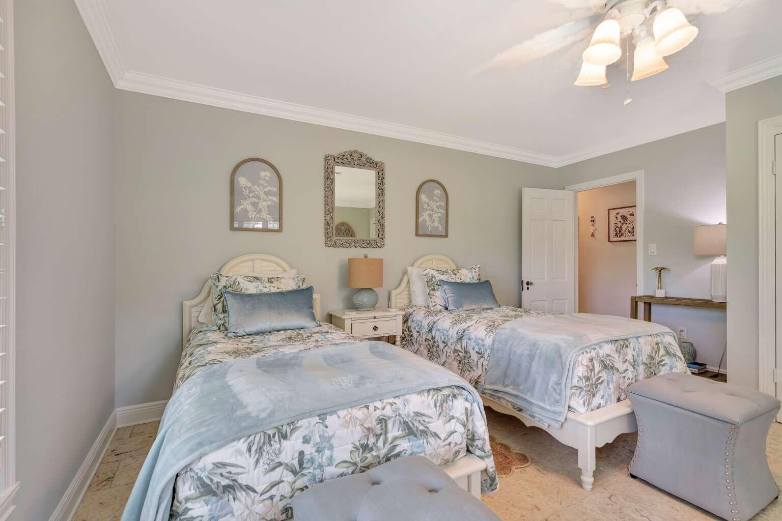 5531 HIBISCUS, Jupiter FL 33458