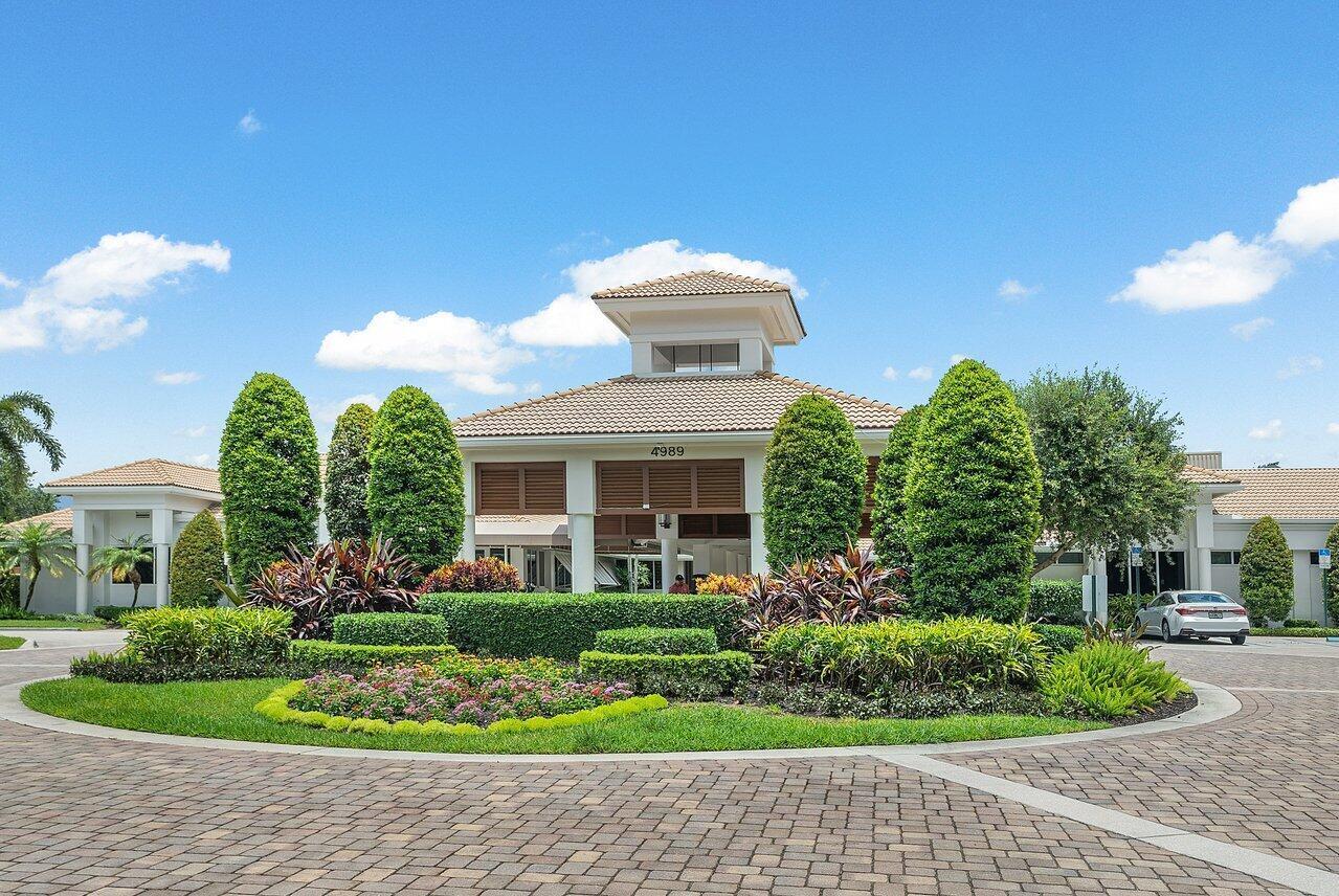 4484 Bocaire, Boca Raton FL 33487