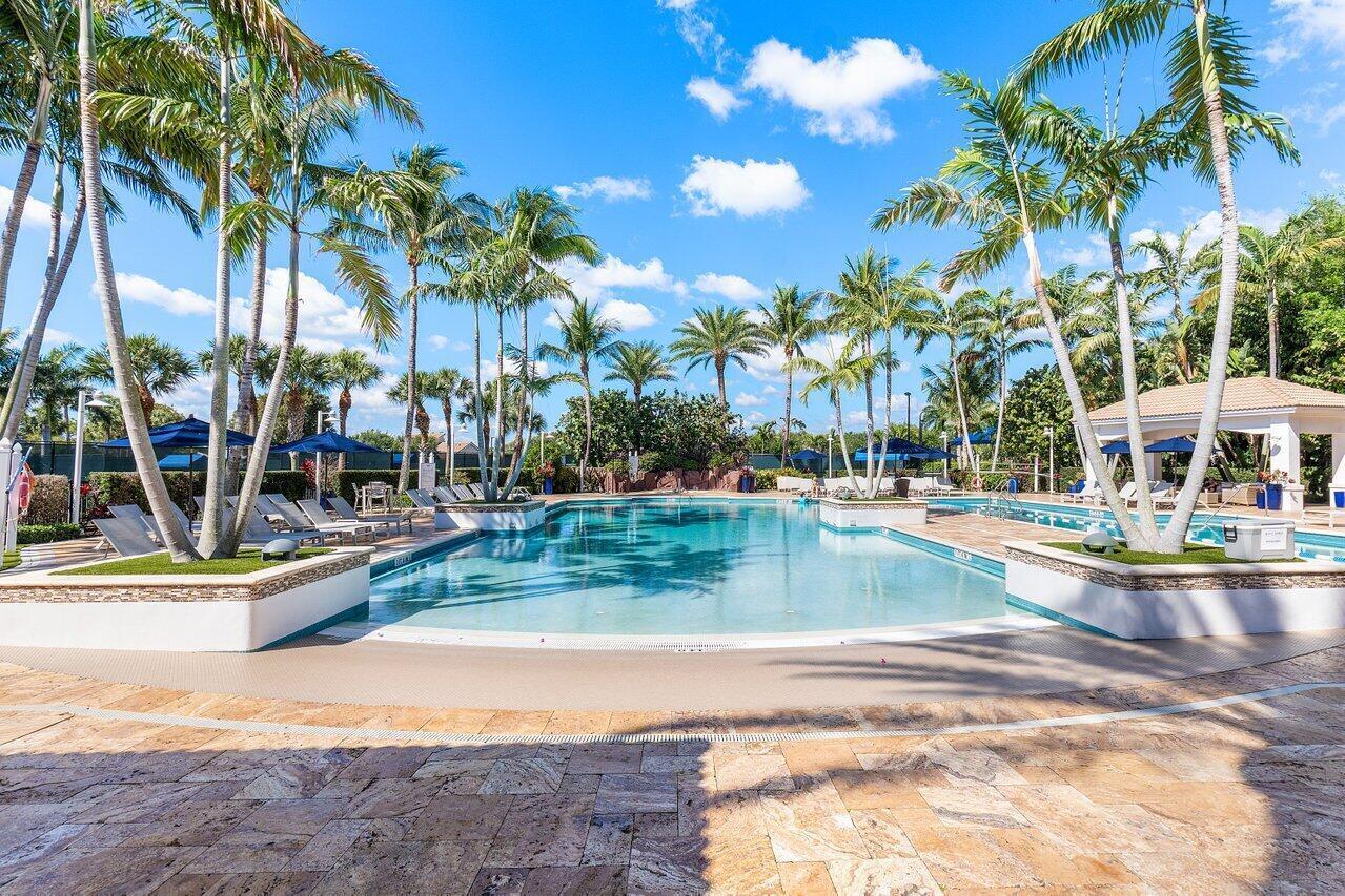 4484 Bocaire, Boca Raton FL 33487