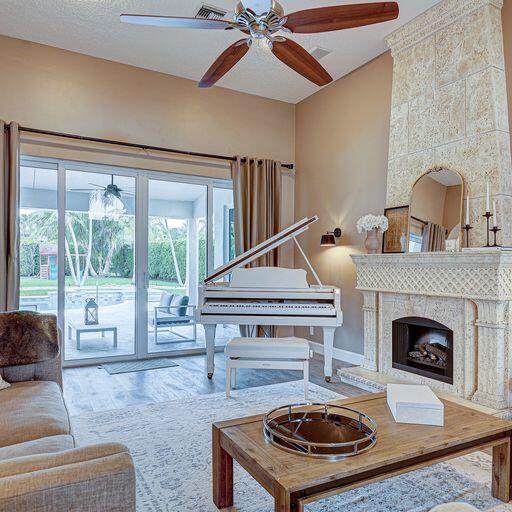 21318 Gosier, Boca Raton FL 33428