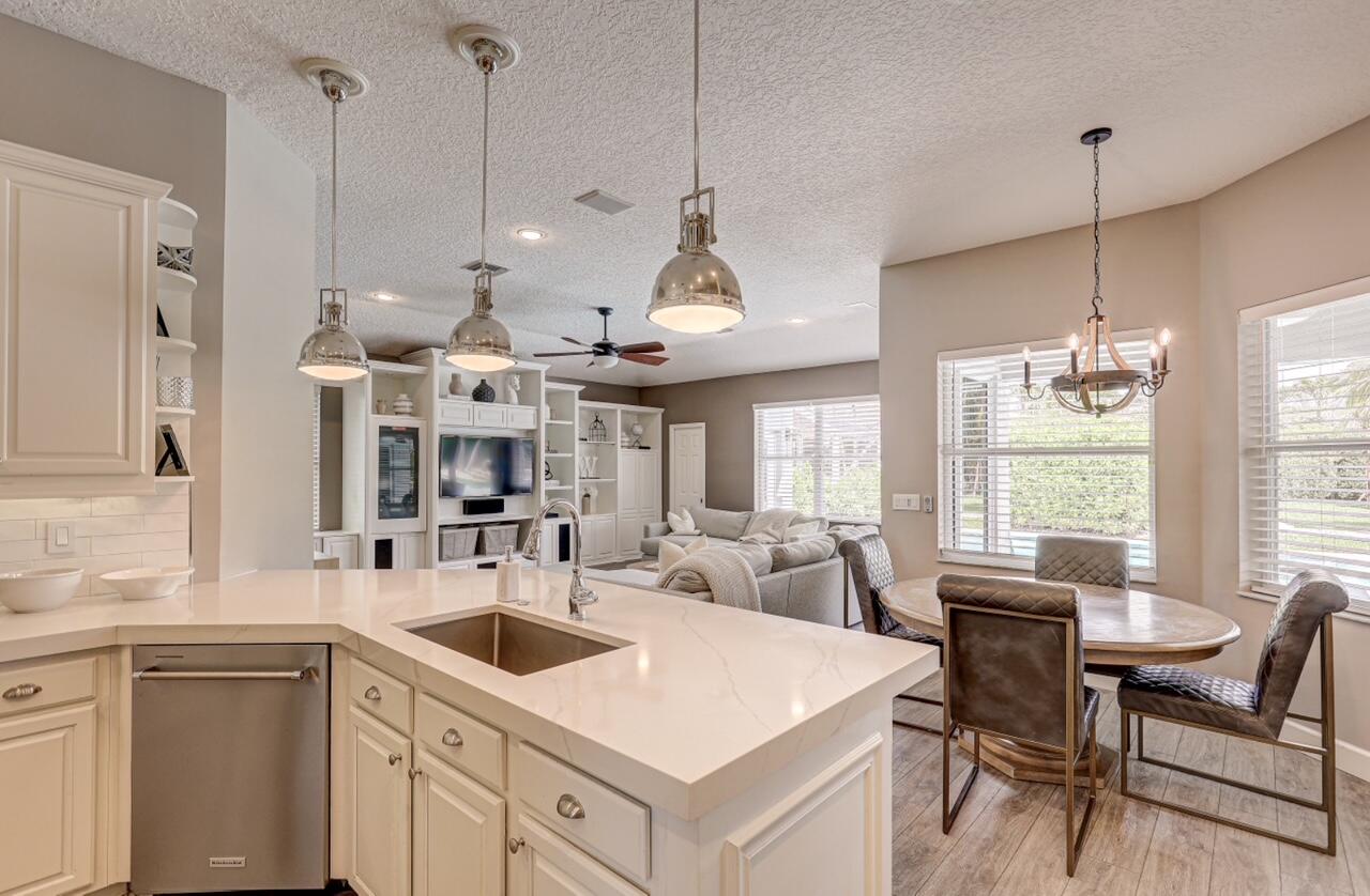 21318 Gosier, Boca Raton FL 33428