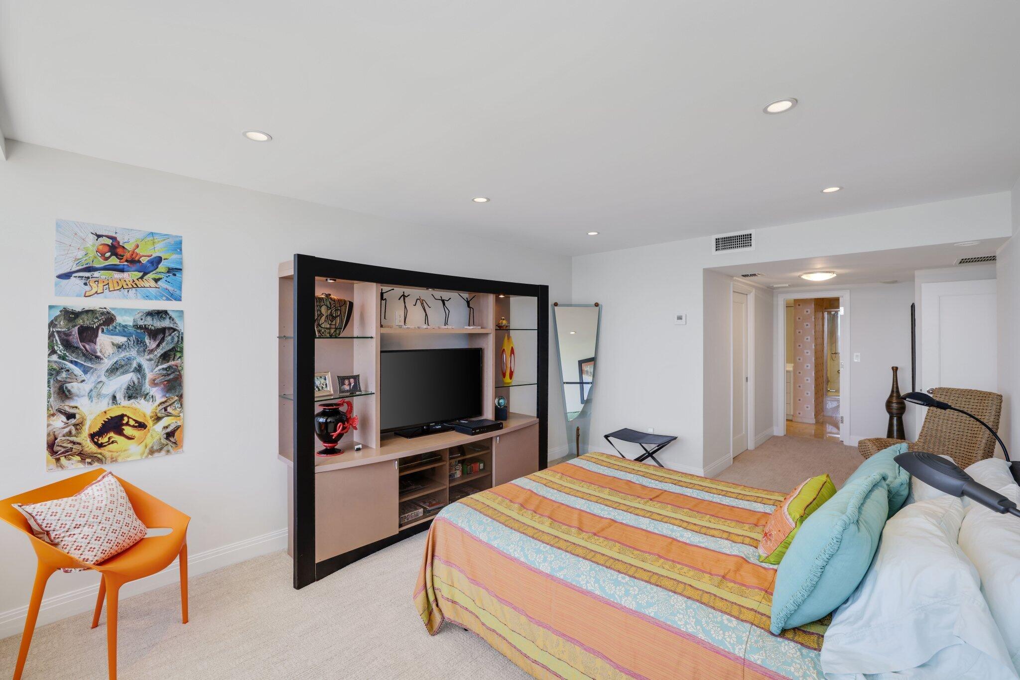 700 S Ocean #1103-1104, Boca Raton FL 33432