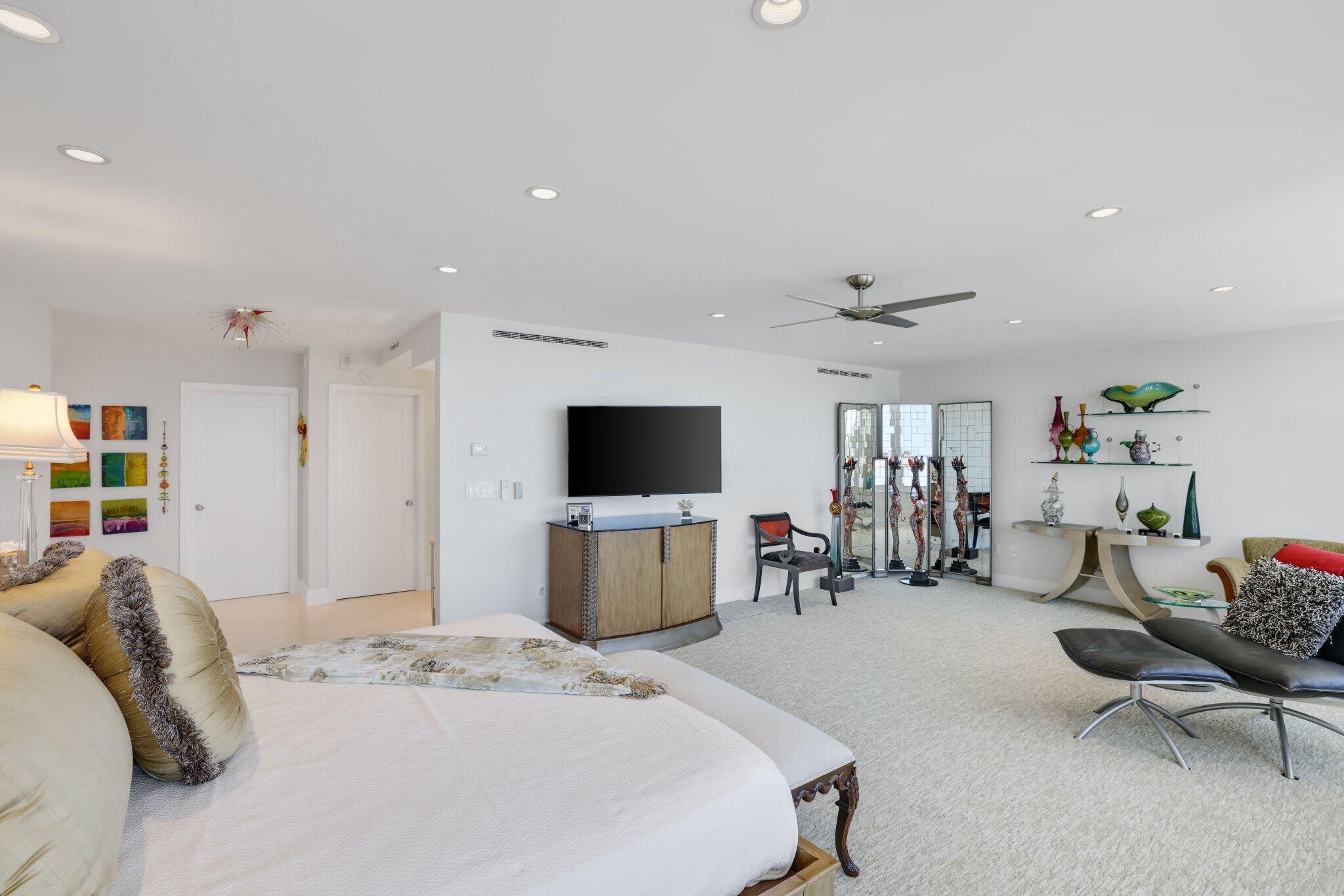 700 S Ocean #1103-1104, Boca Raton FL 33432