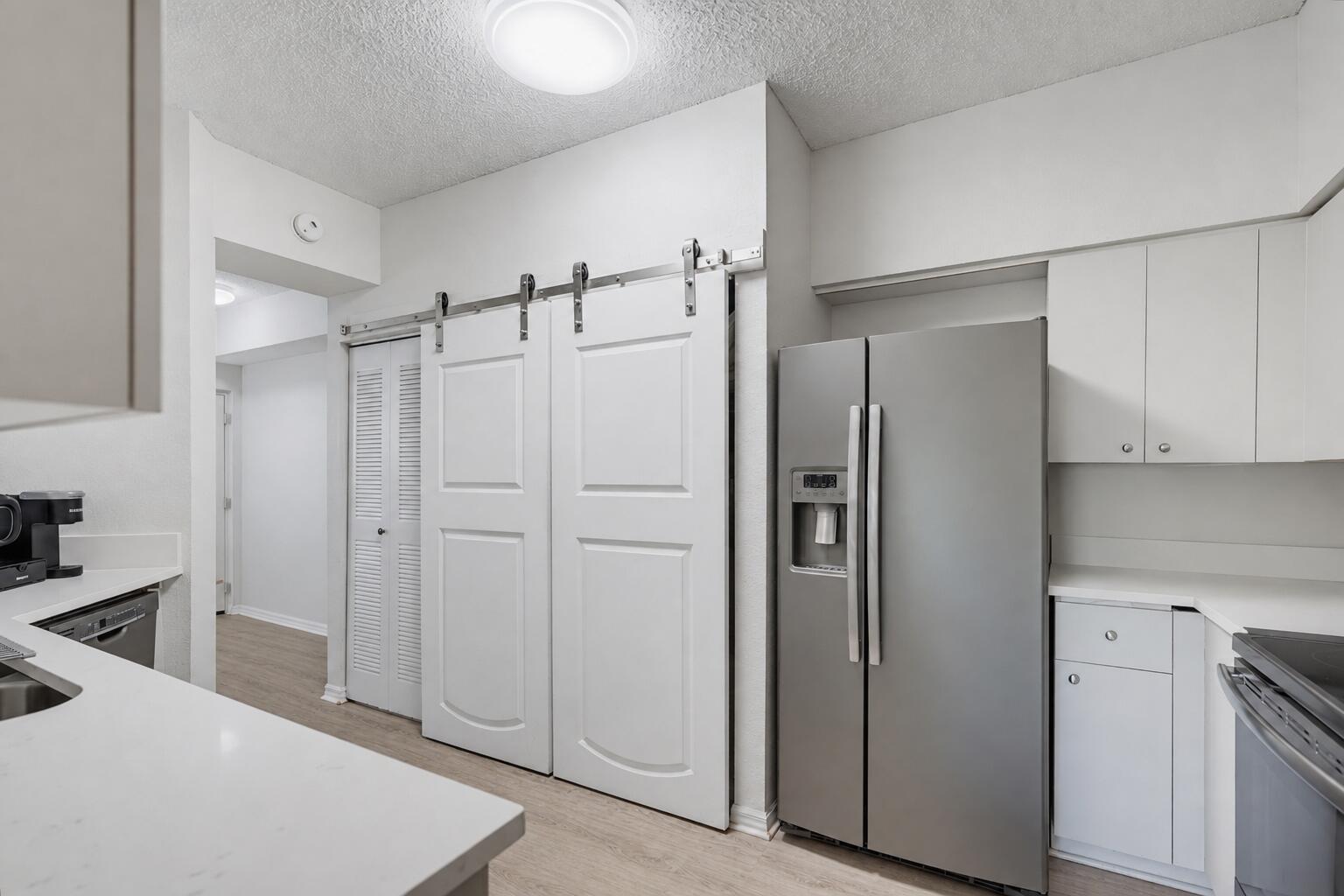 350 CRESTWOOD #306, Royal Palm Beach FL 33411