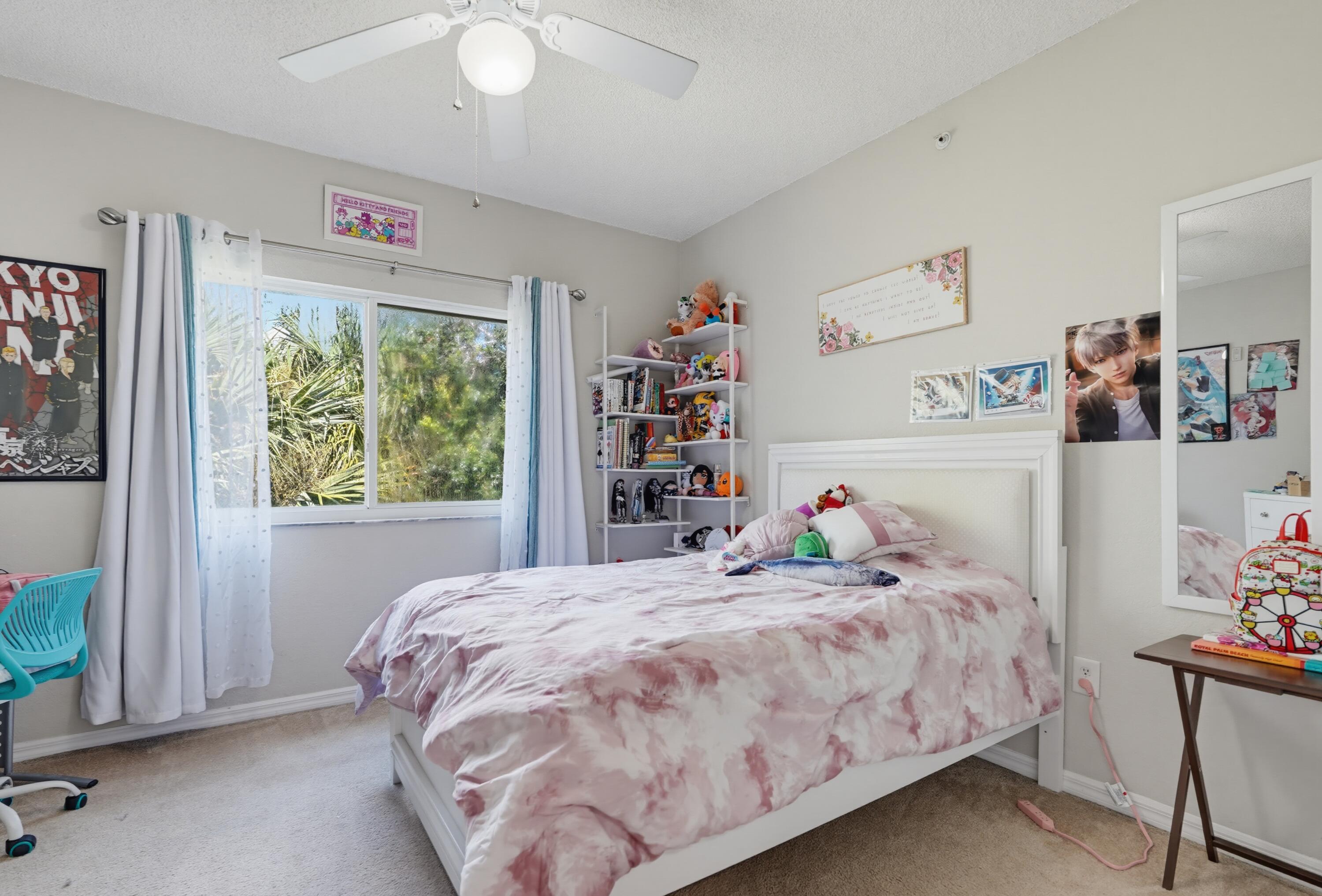 350 CRESTWOOD #306, Royal Palm Beach FL 33411