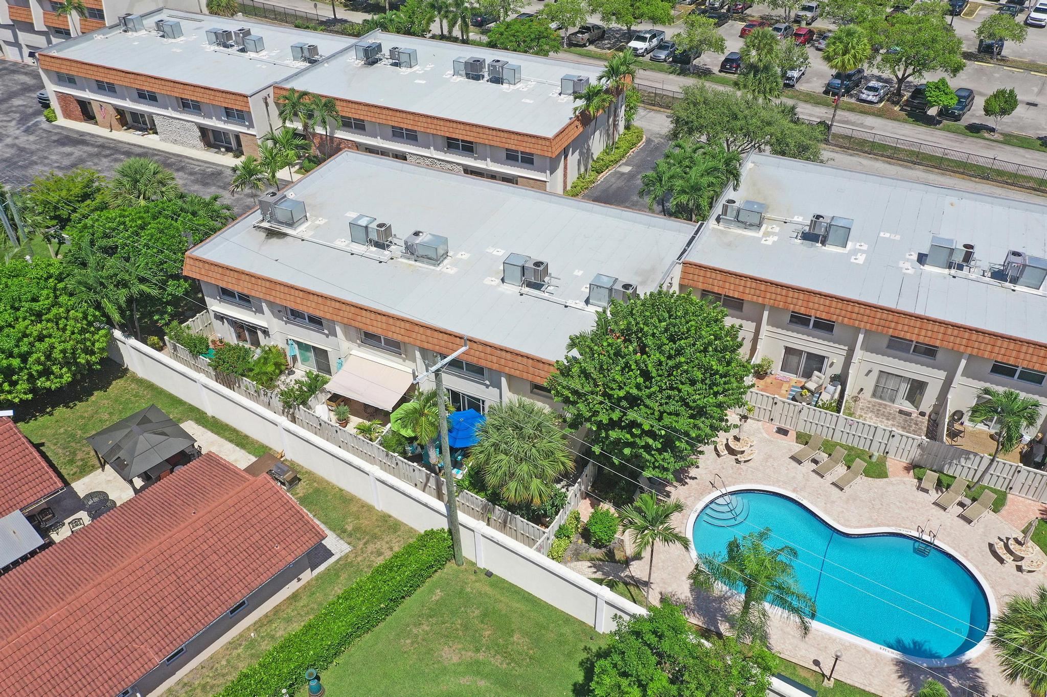 5555 N Ocean #17, Lauderdale By The Sea FL 33308