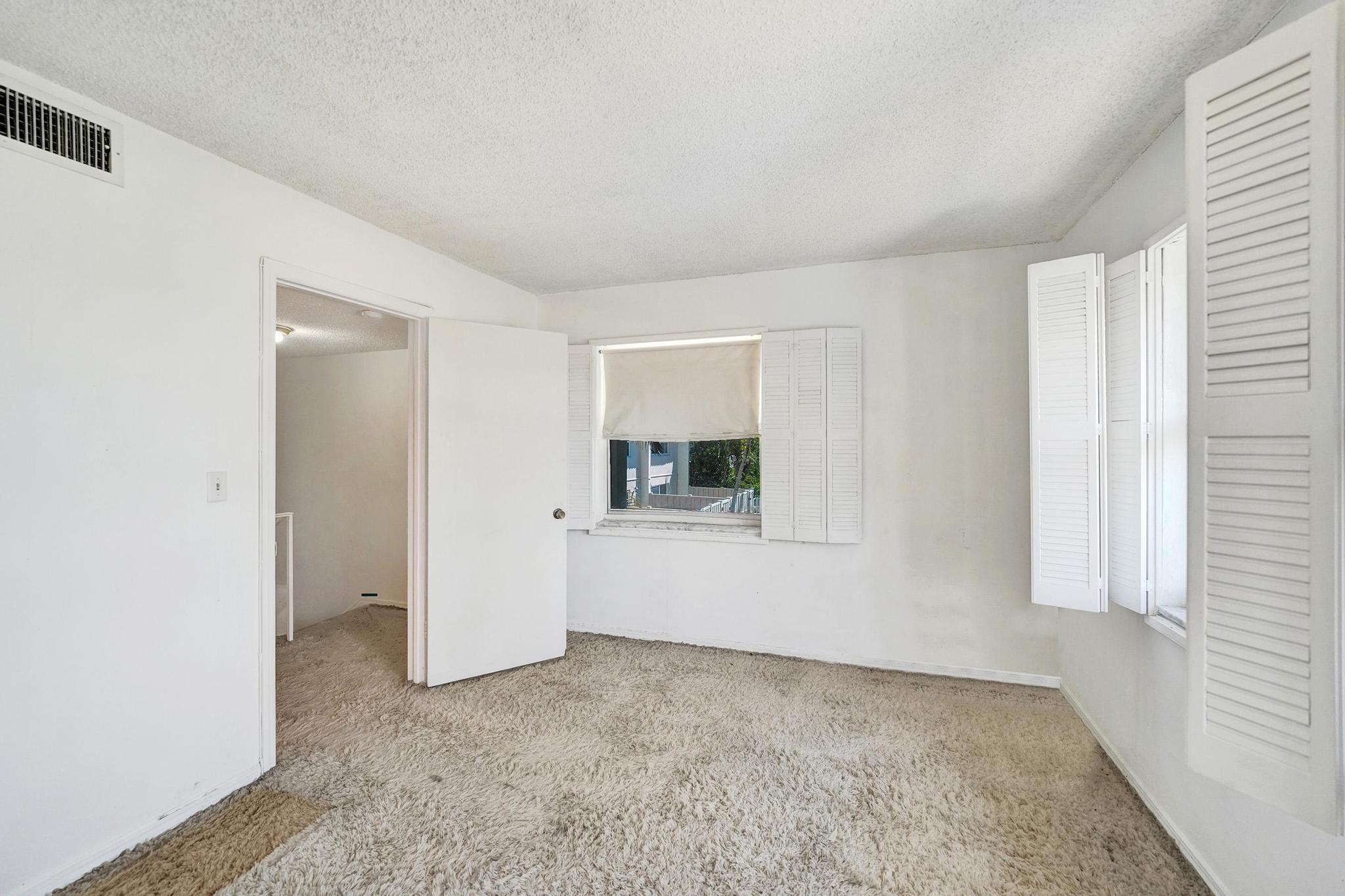 5555 N Ocean #17, Lauderdale By The Sea FL 33308