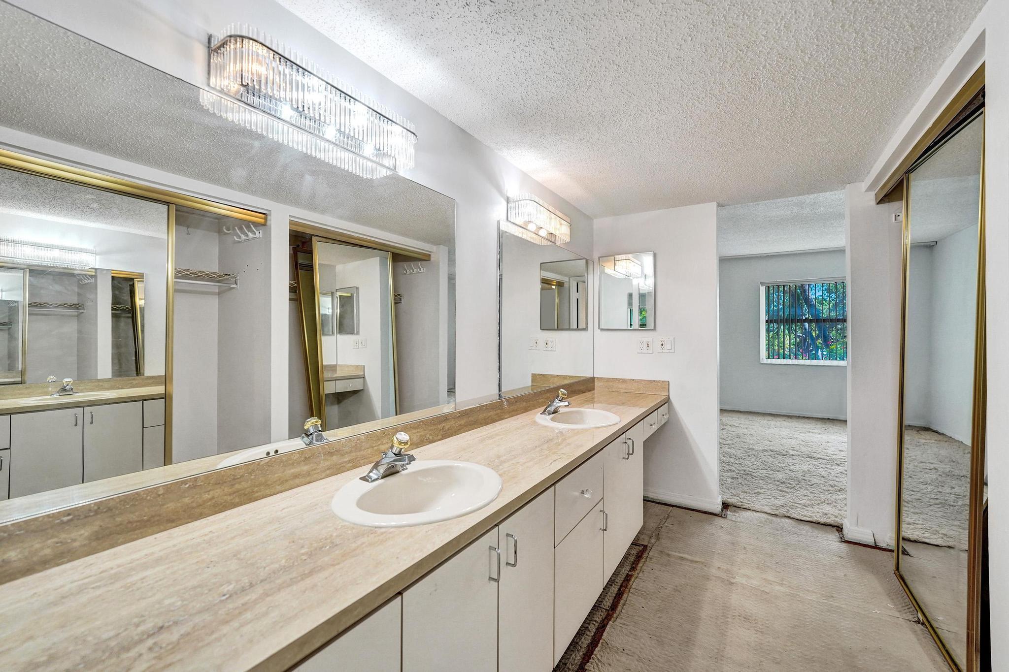 5555 N Ocean #17, Lauderdale By The Sea FL 33308