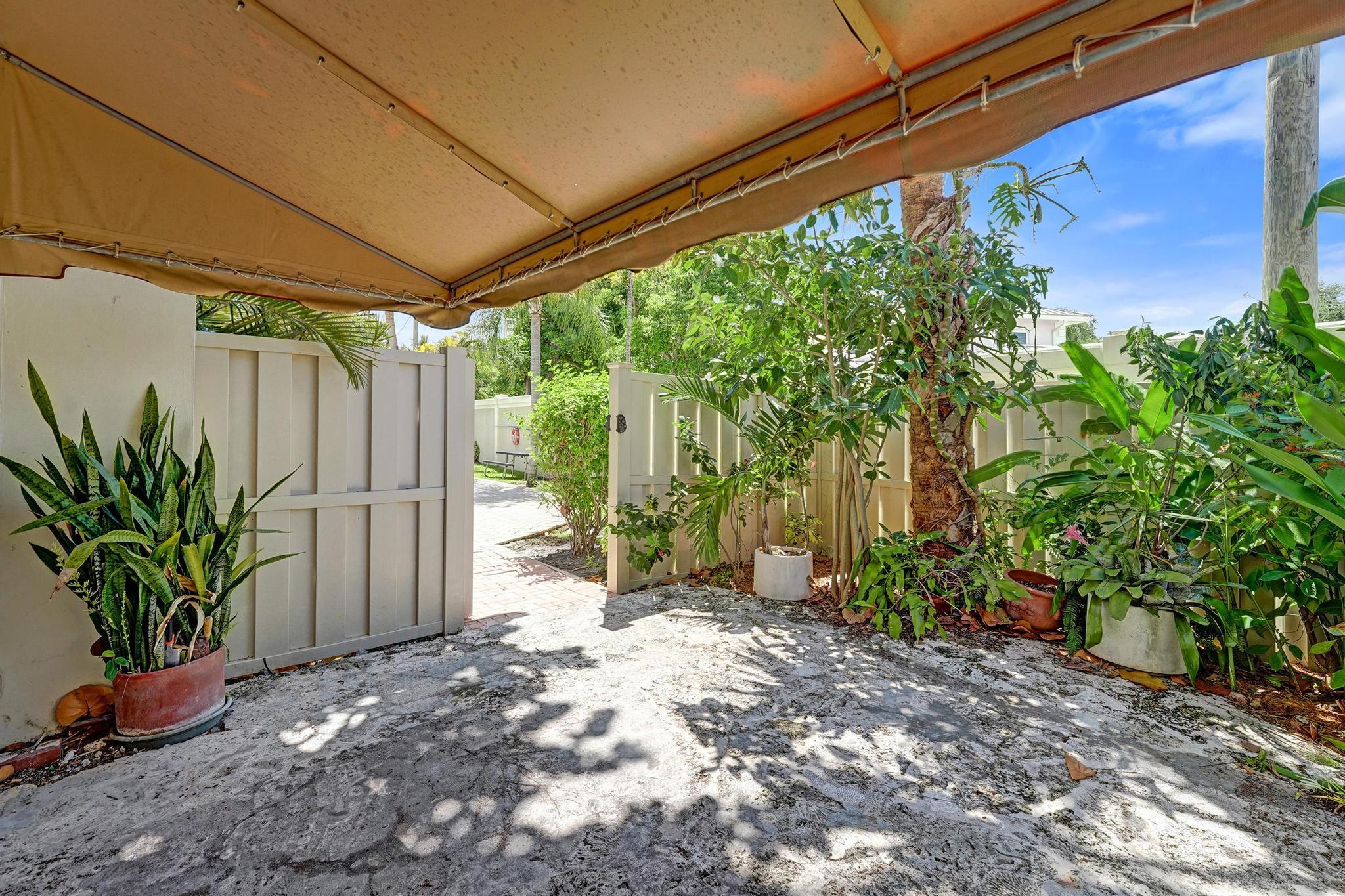 5555 N Ocean #17, Lauderdale By The Sea FL 33308