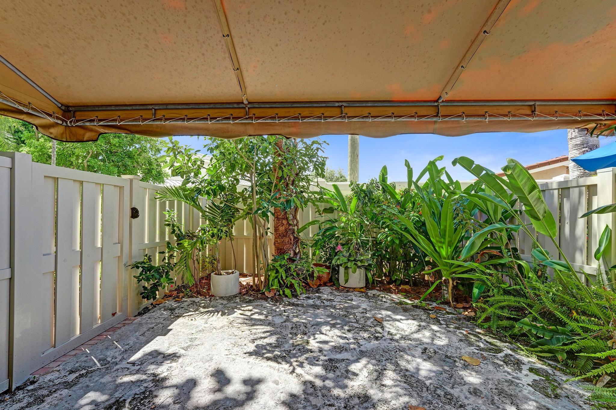 5555 N Ocean #17, Lauderdale By The Sea FL 33308