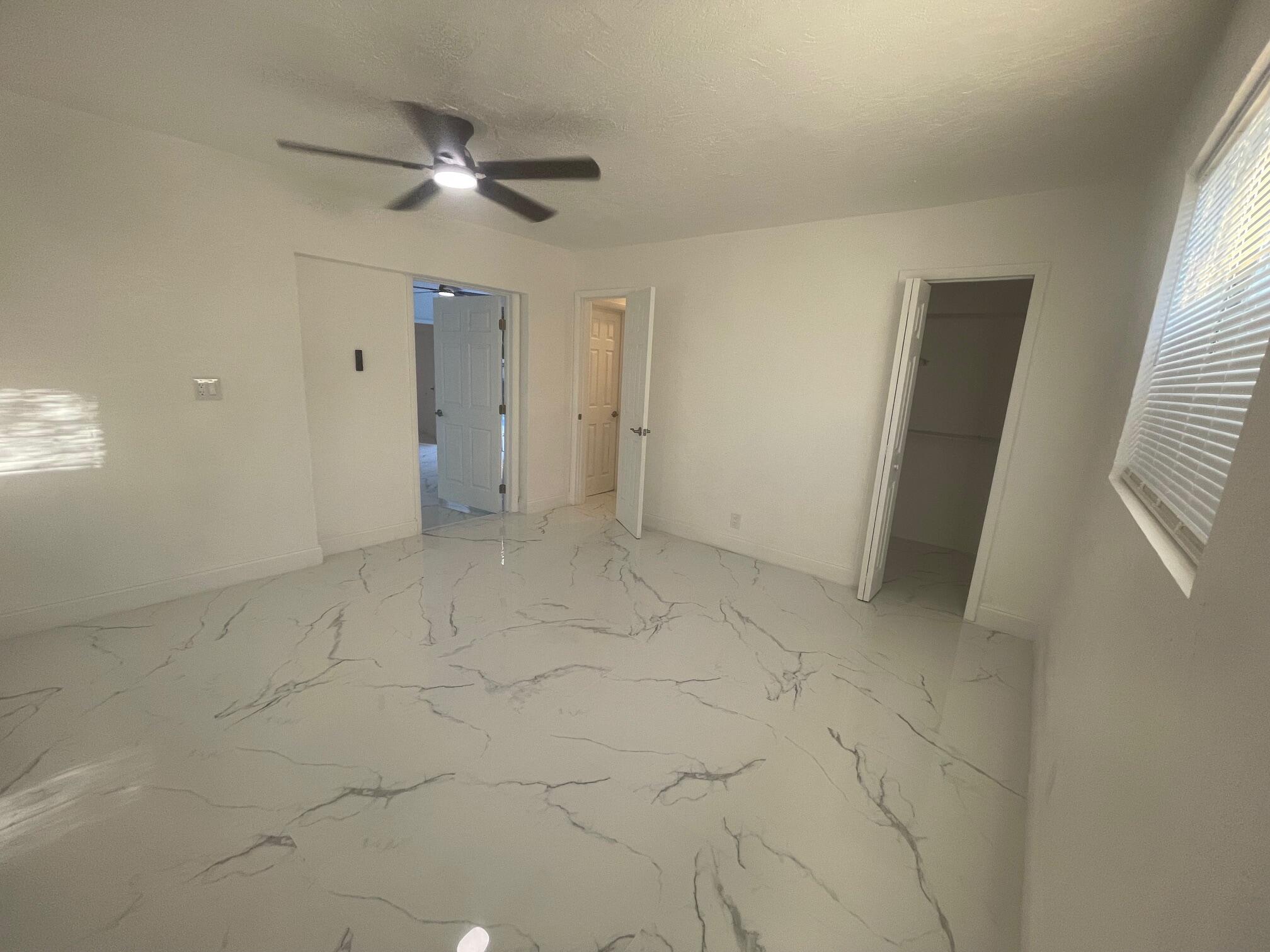3290 NW 39TH, Lauderdale Lakes FL 33309