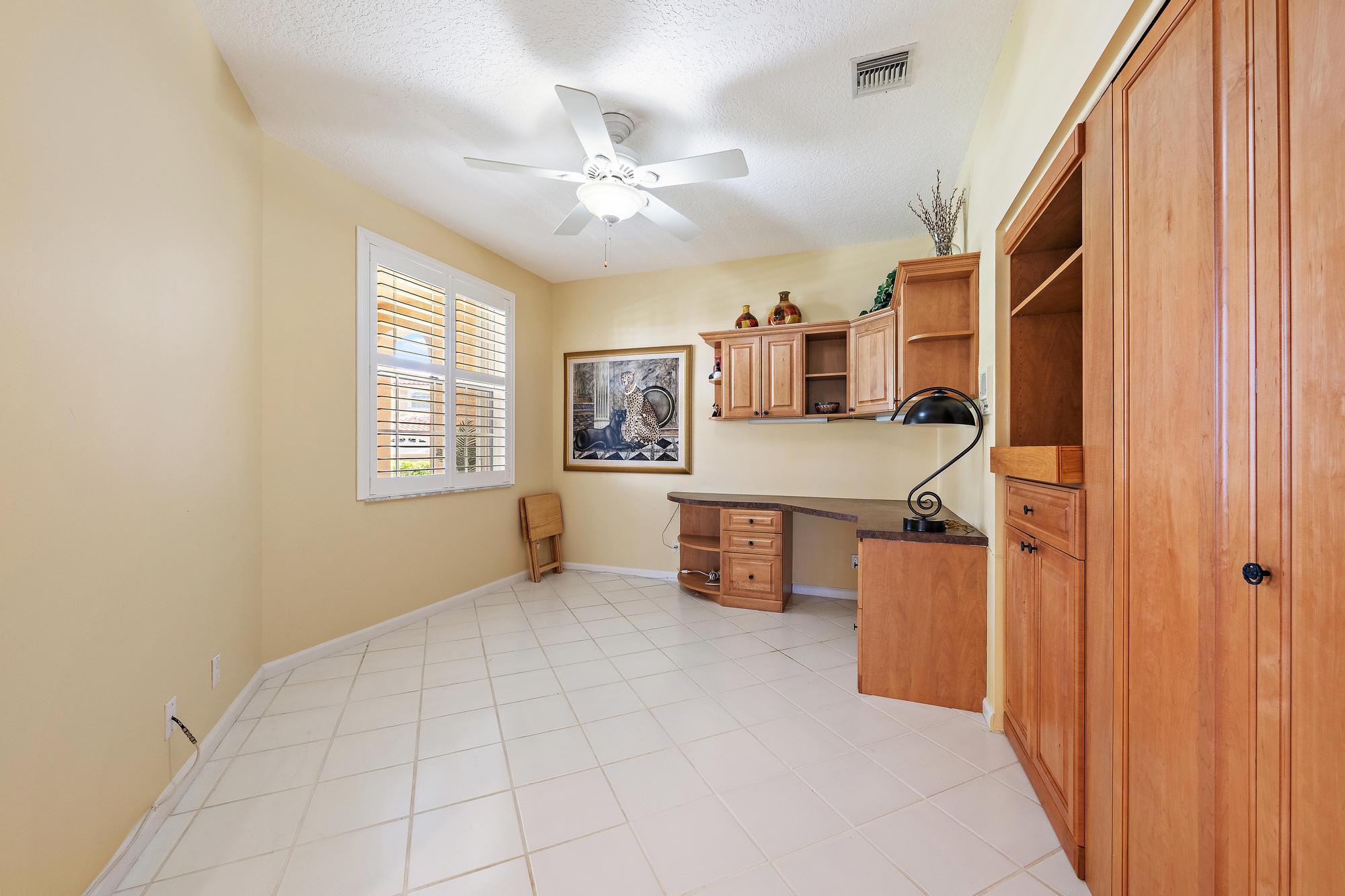 120 LEGENDARY, Palm Beach Gardens FL 33418