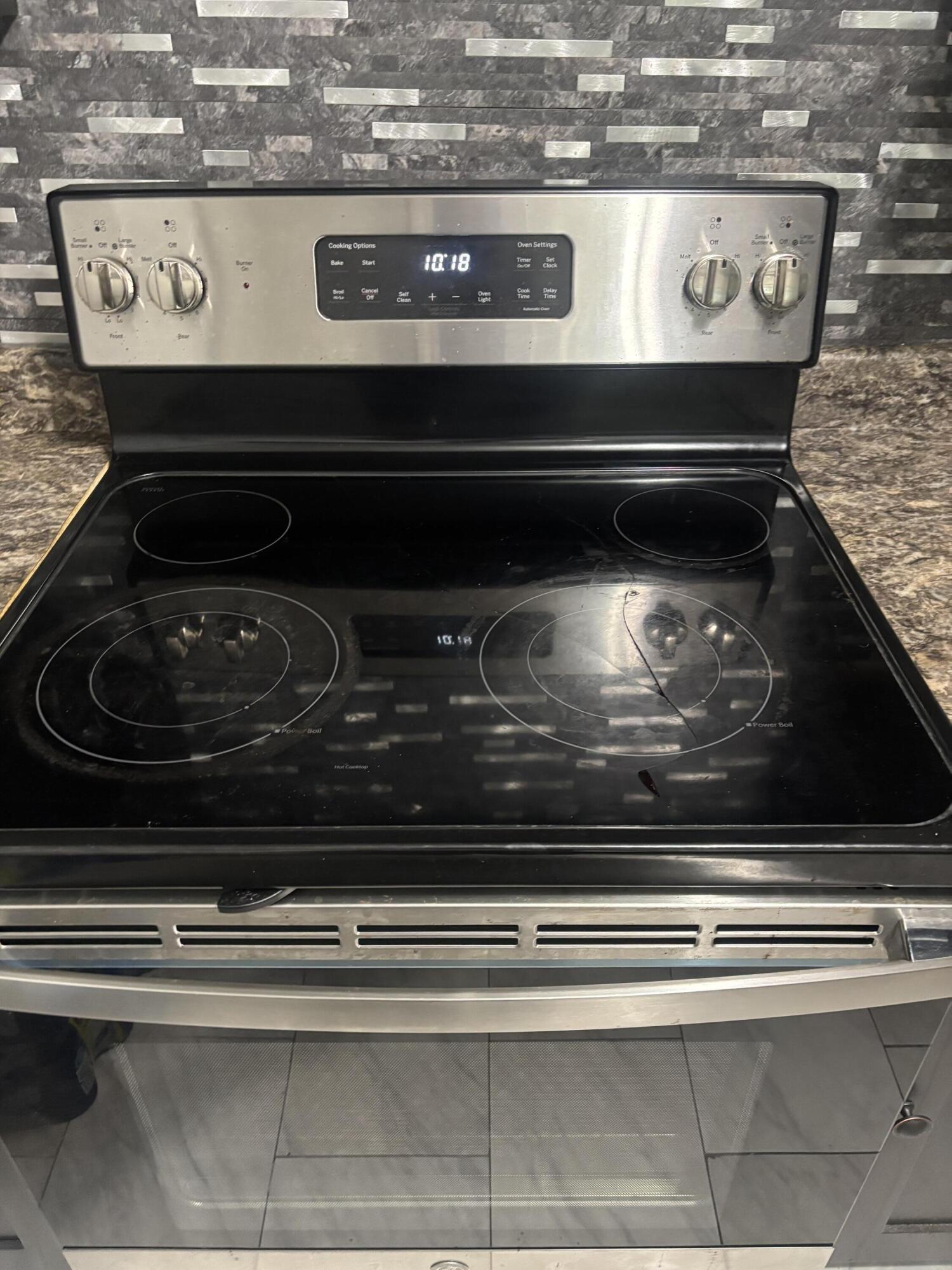 105 4TH #105, Lake Park FL 33403