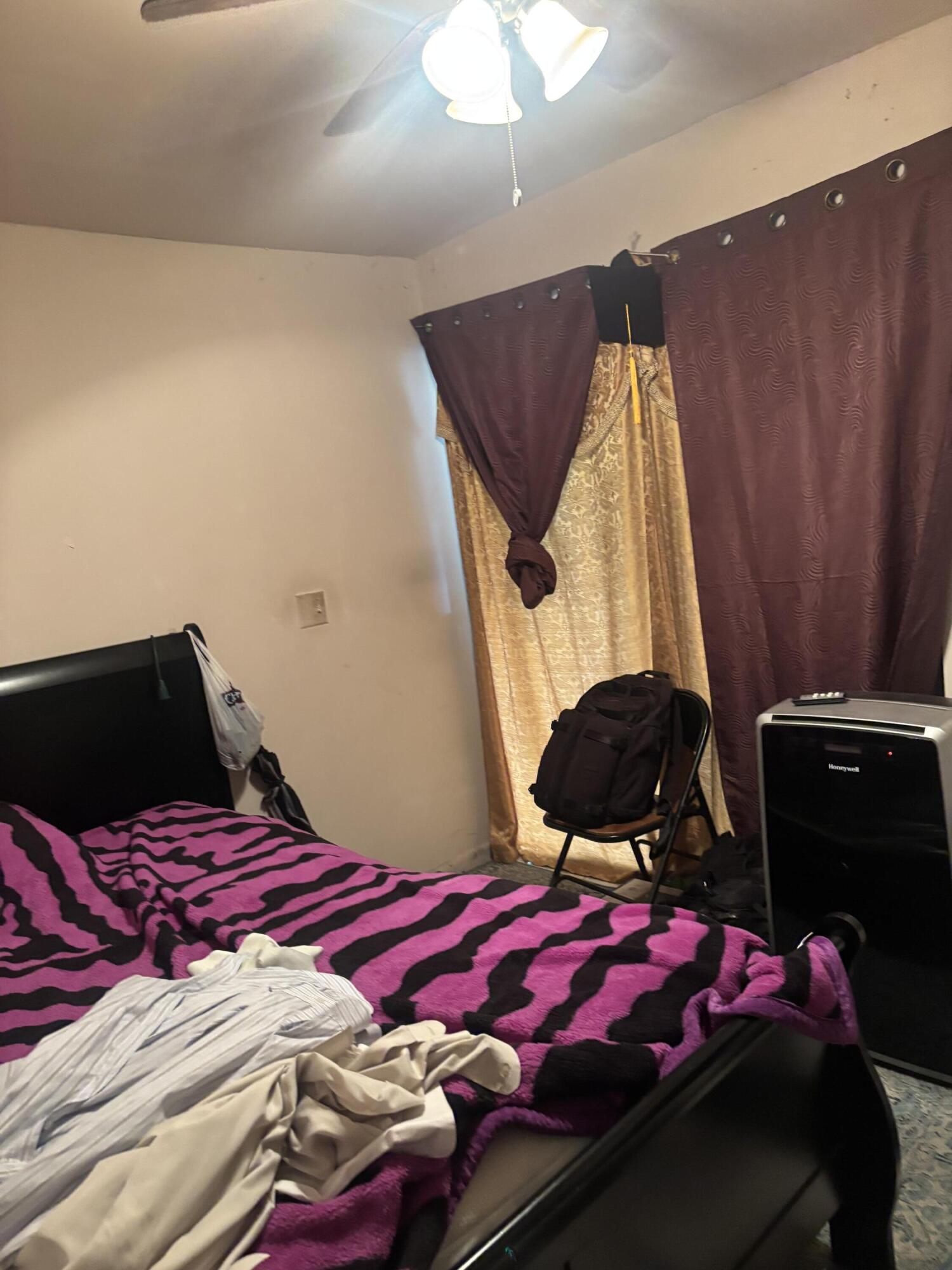 105 4TH #105, Lake Park FL 33403