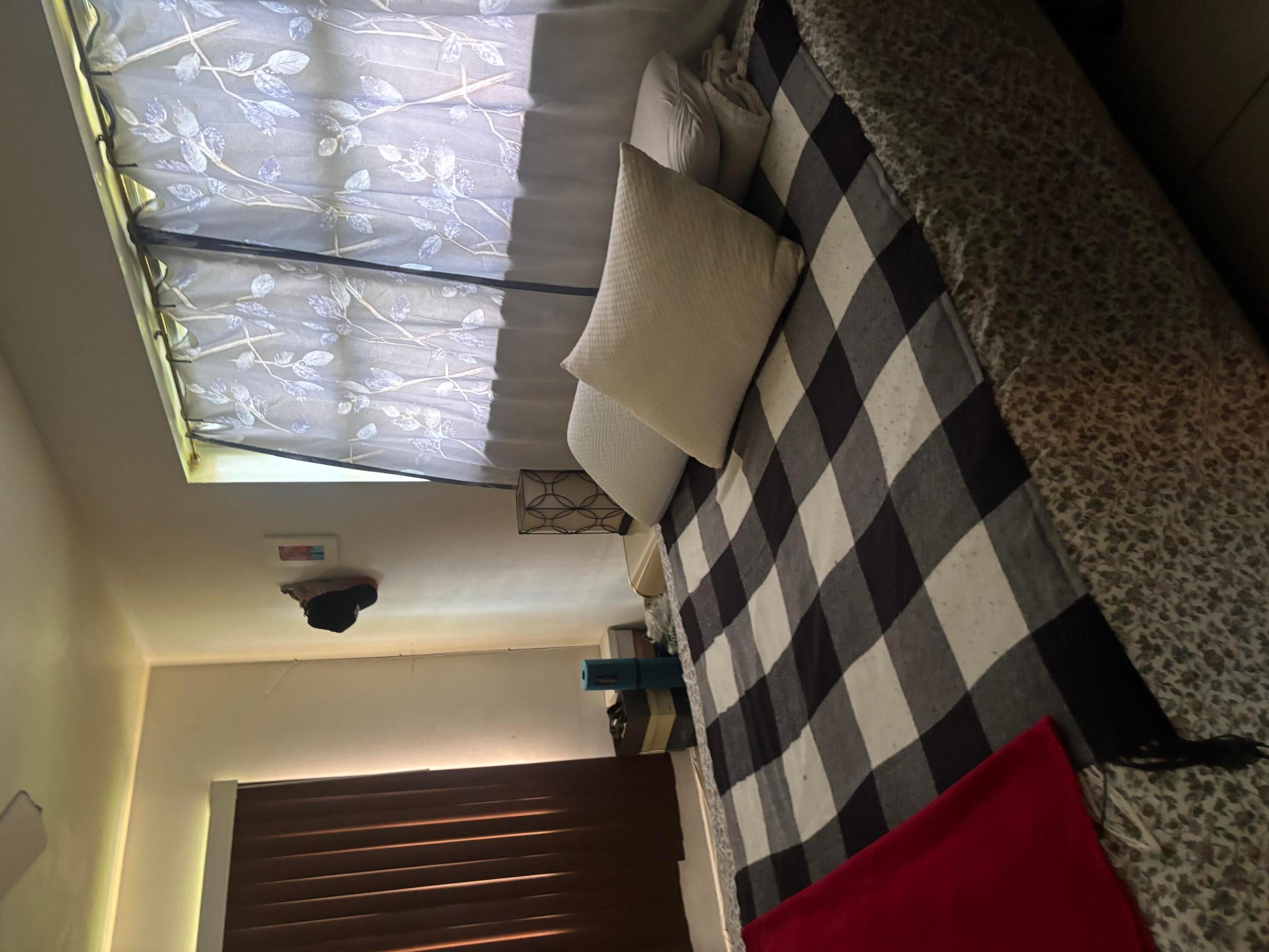 105 4TH #105, Lake Park FL 33403