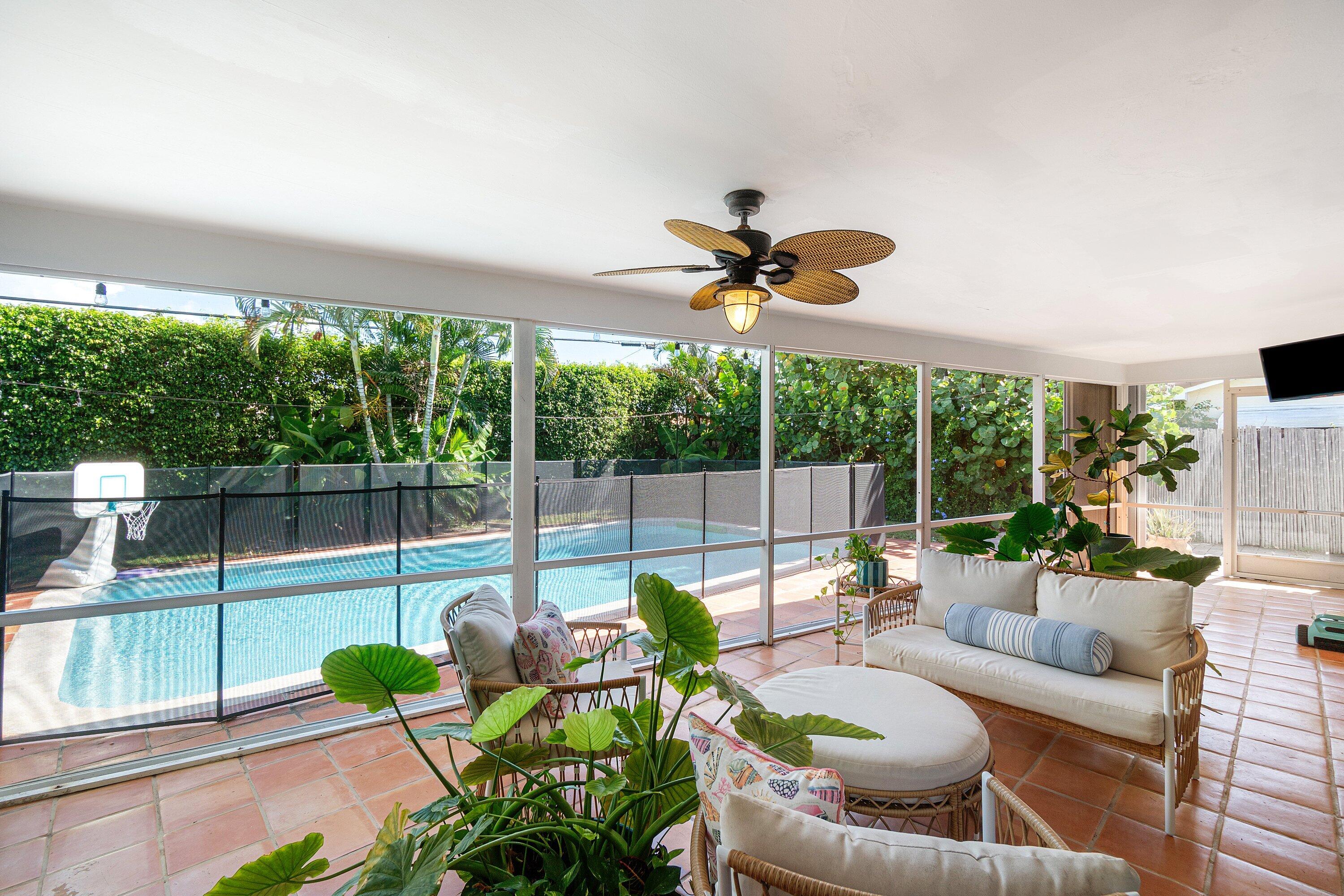 943 SW 5th, Boca Raton FL 33486