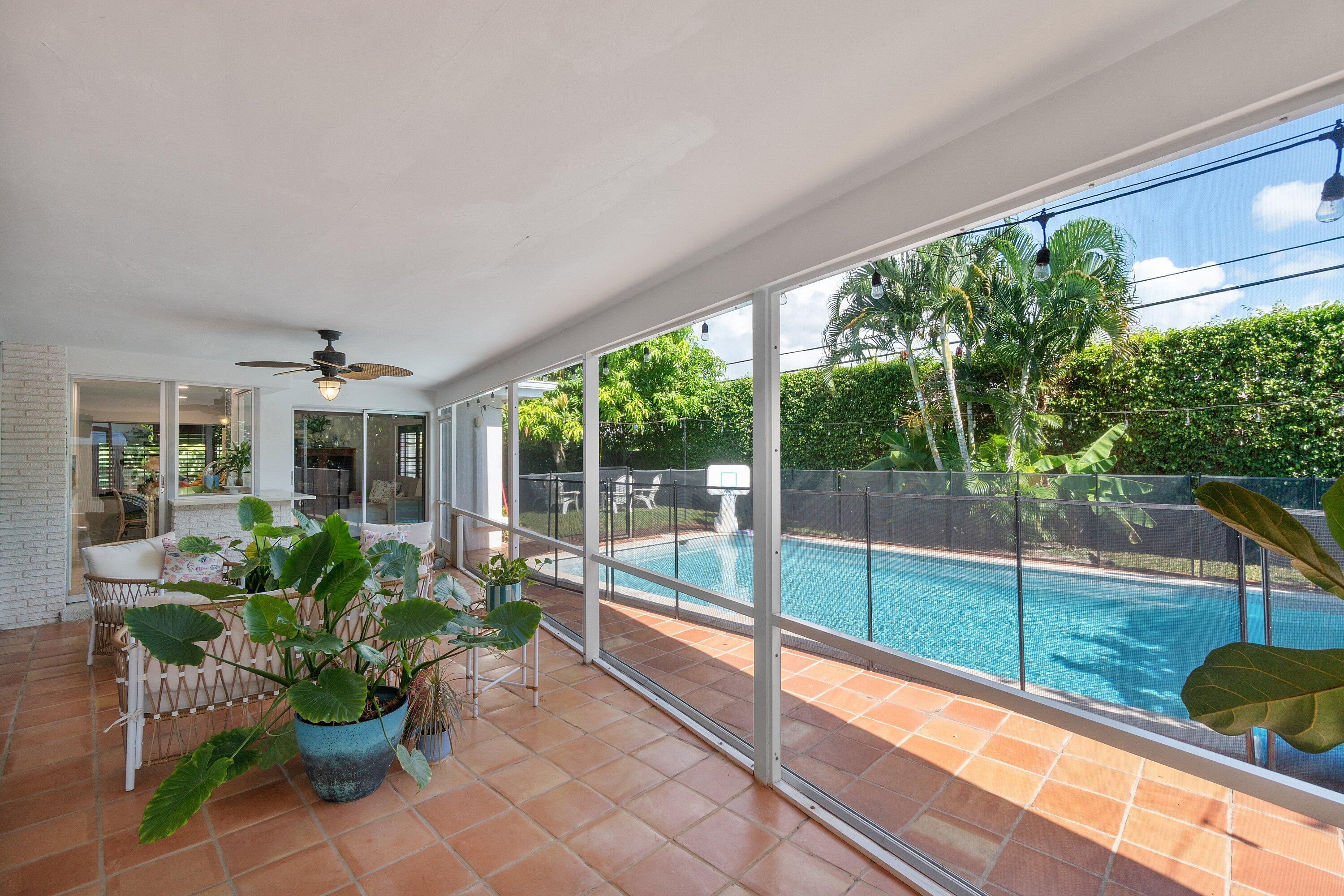 943 SW 5th, Boca Raton FL 33486