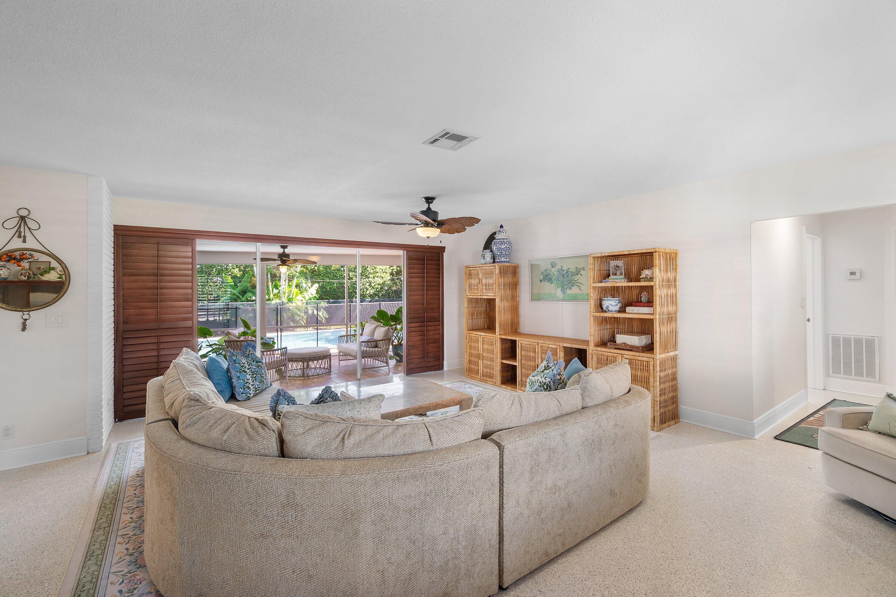 943 SW 5th, Boca Raton FL 33486