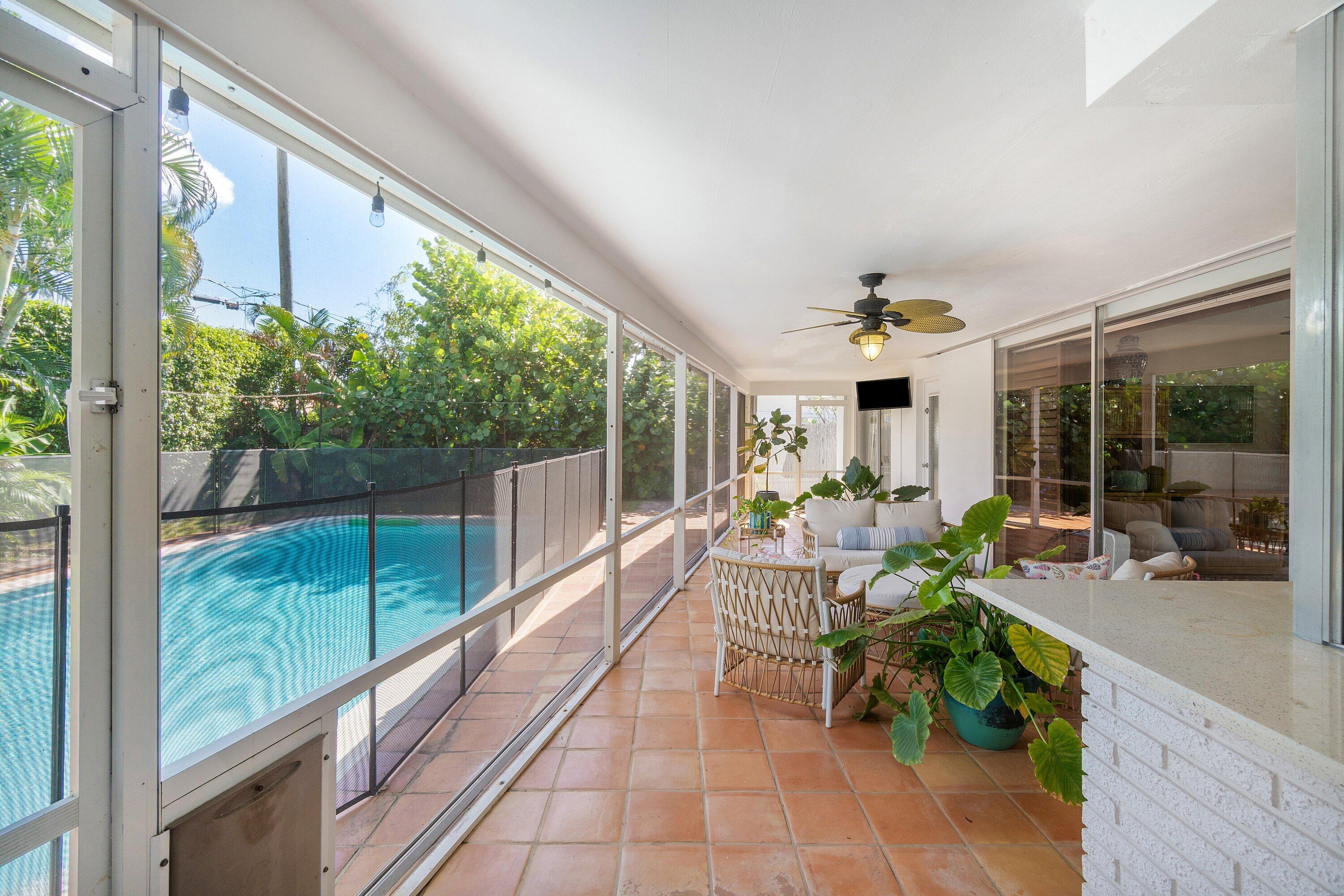 943 SW 5th, Boca Raton FL 33486