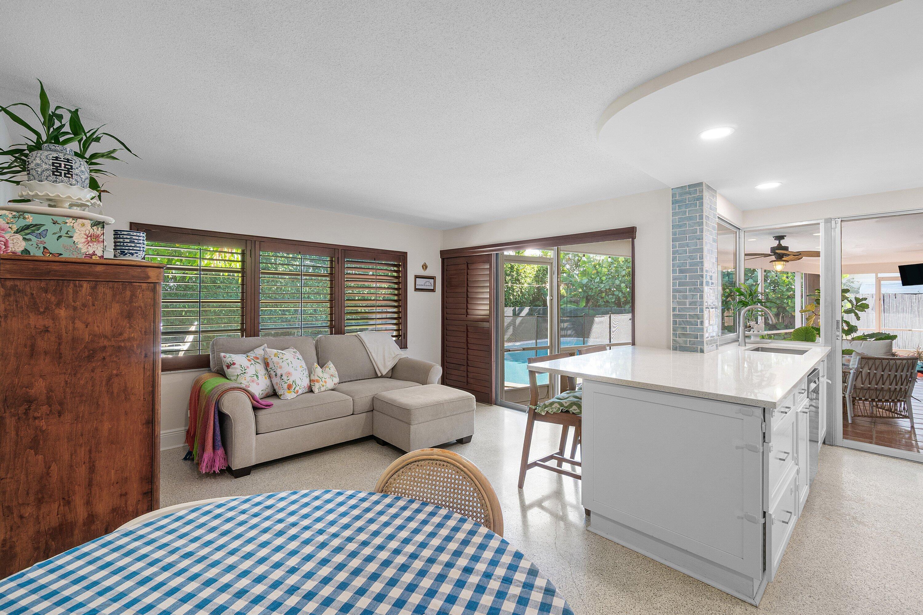 943 SW 5th, Boca Raton FL 33486