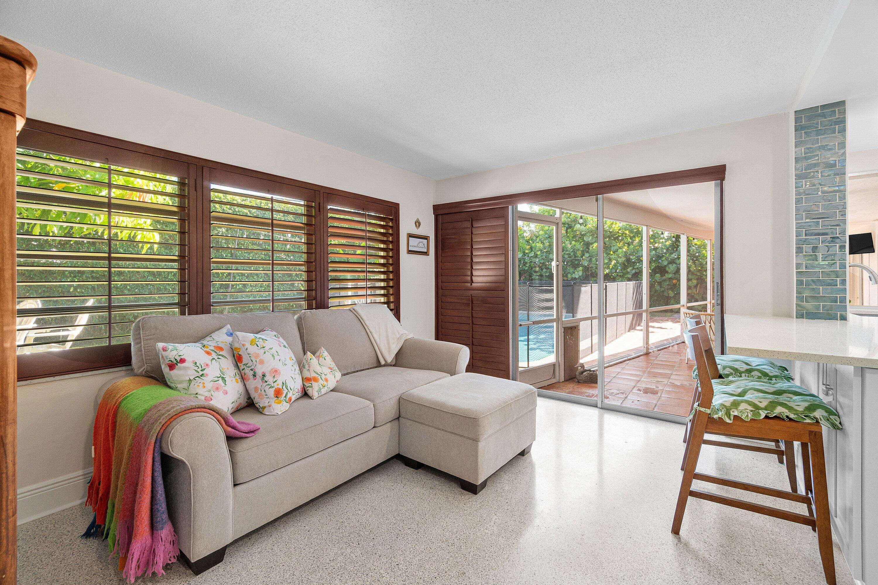 943 SW 5th, Boca Raton FL 33486