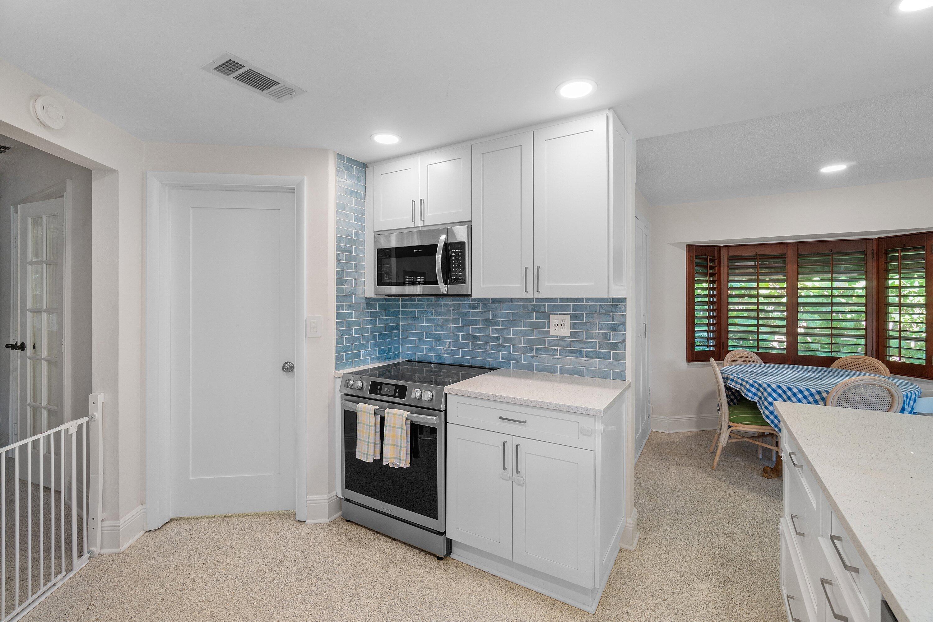 943 SW 5th, Boca Raton FL 33486
