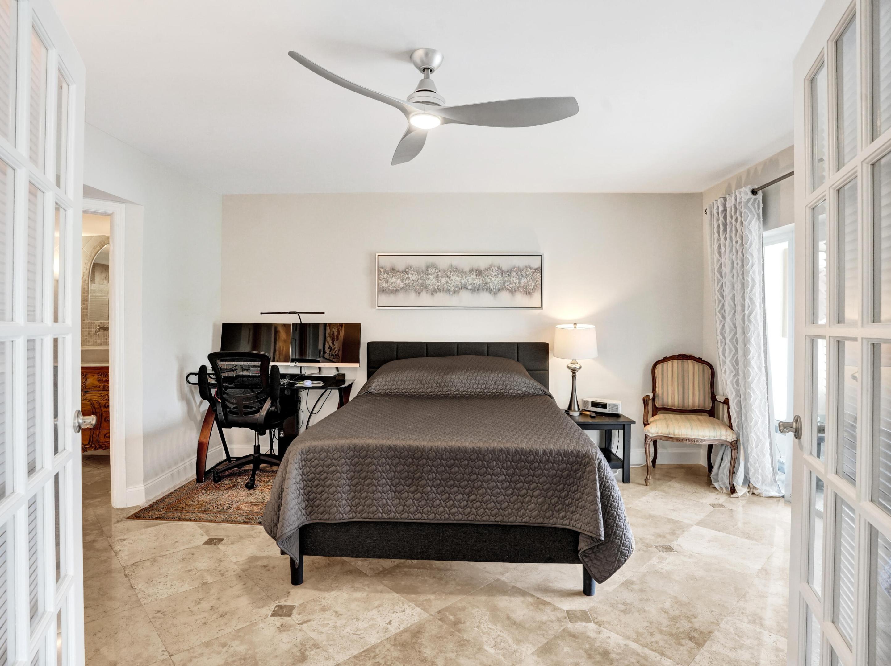 3050 NE 47th #305, Fort Lauderdale FL 33308