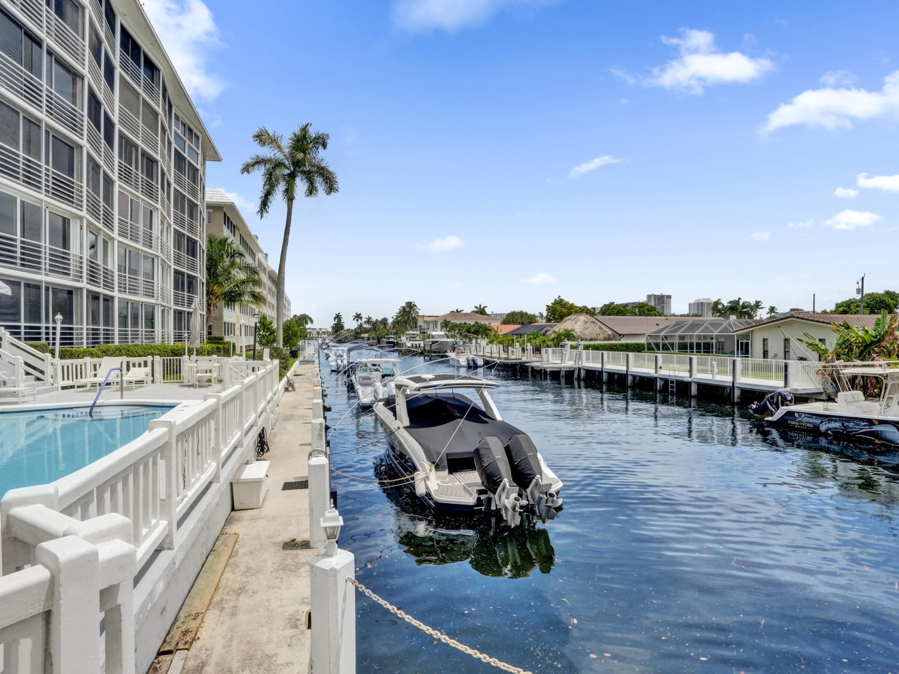 3050 NE 47th #305, Fort Lauderdale FL 33308