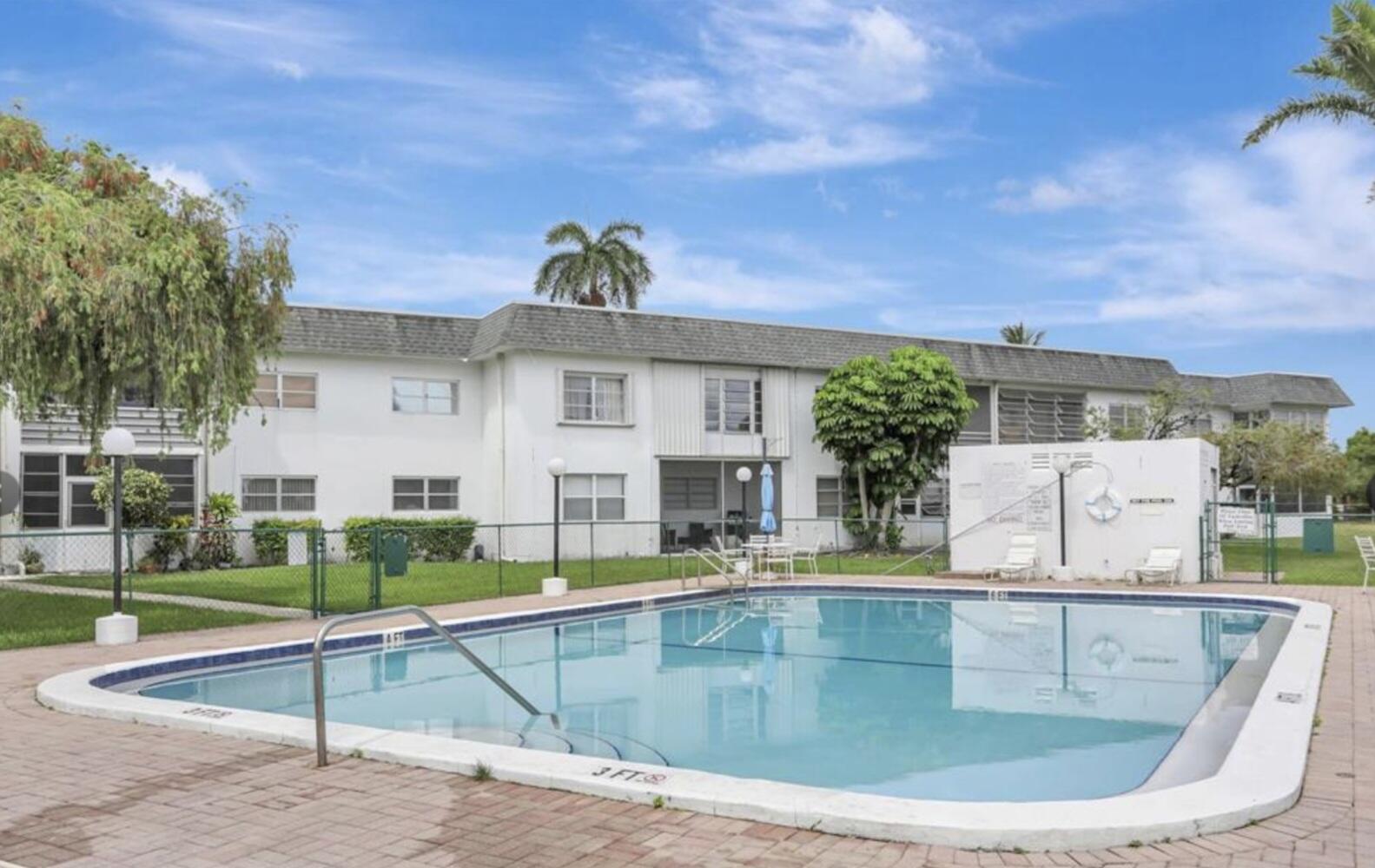 6505 WINFIELD #B-31, Margate FL 33063