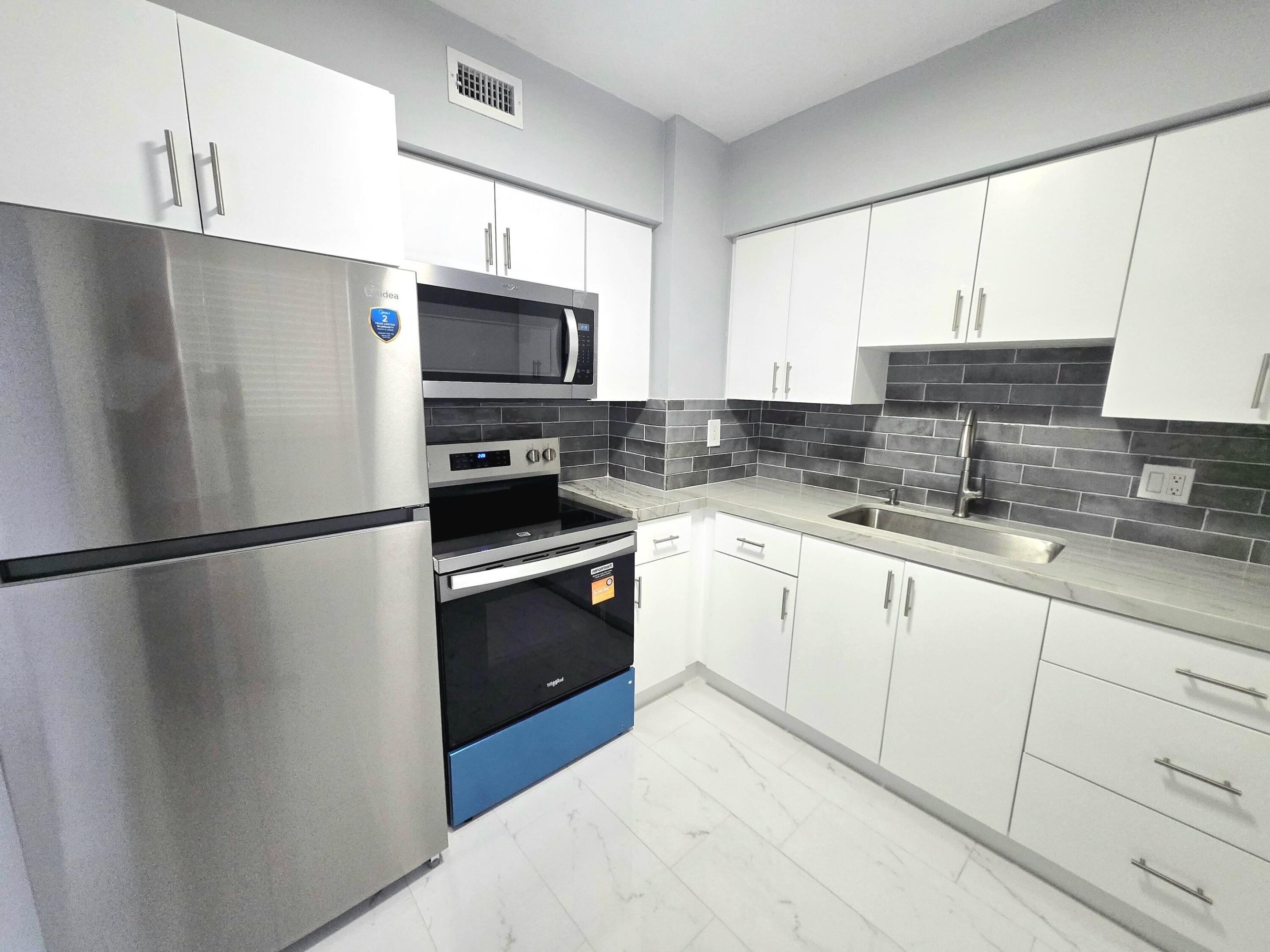 6505 WINFIELD #B-31, Margate FL 33063