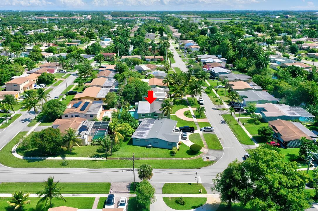 3925 NW 35TH, Lauderdale Lakes FL 33309