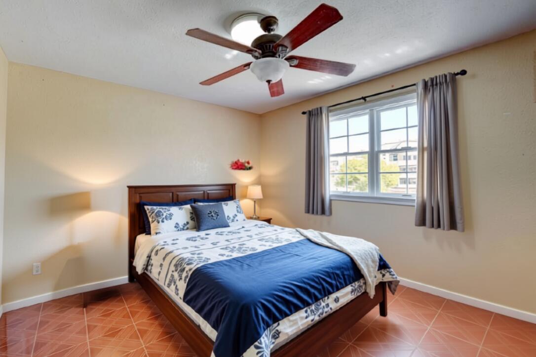 3925 NW 35TH, Lauderdale Lakes FL 33309