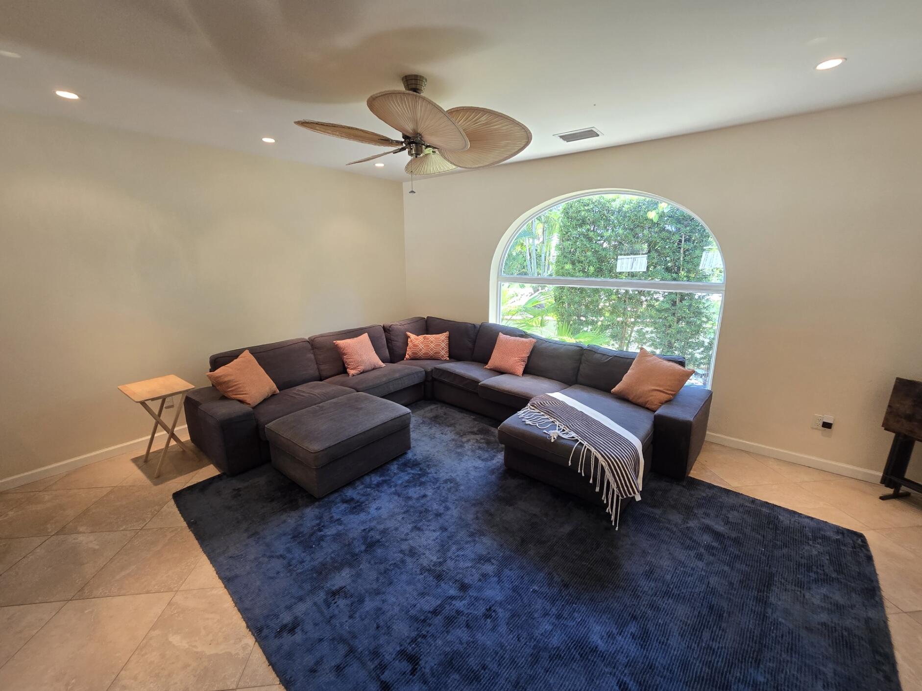 2314 Desota, Fort Lauderdale FL 33301