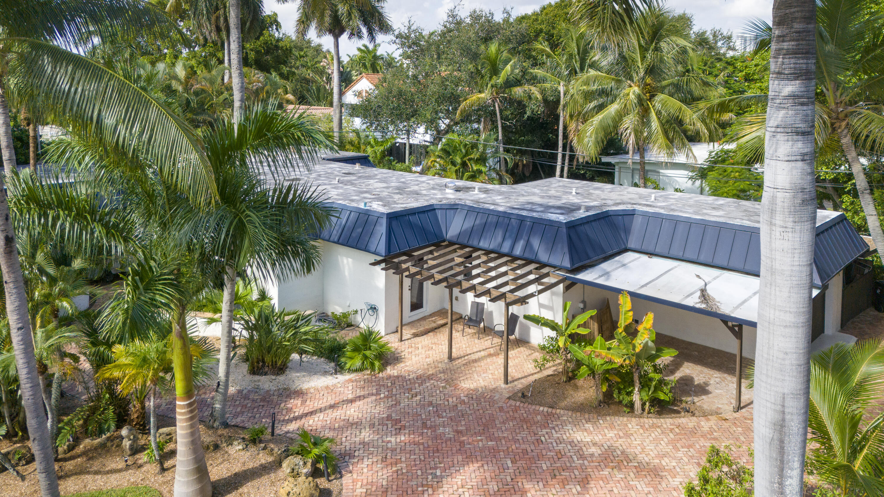 2314 Desota, Fort Lauderdale FL 33301