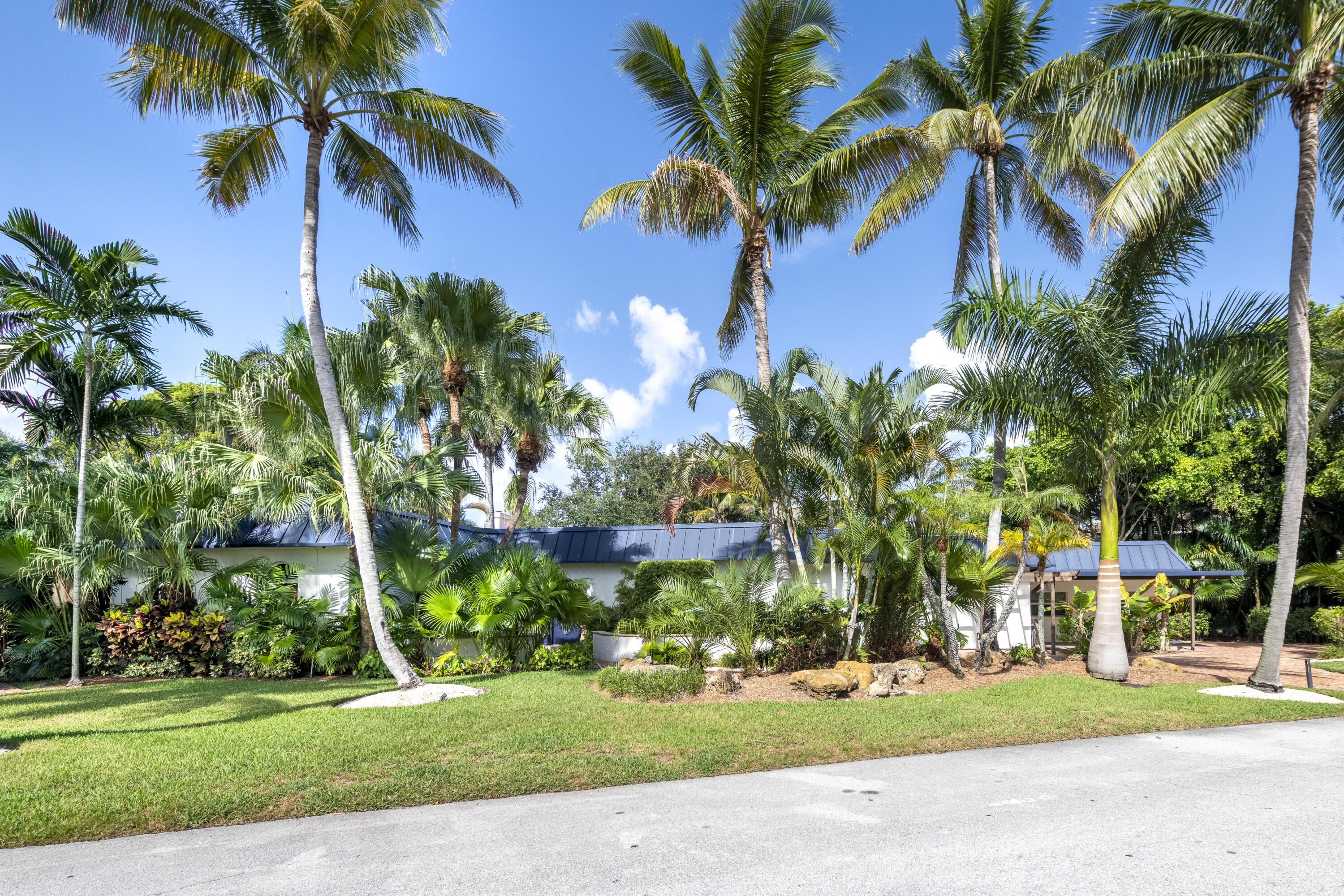 2314 Desota, Fort Lauderdale FL 33301