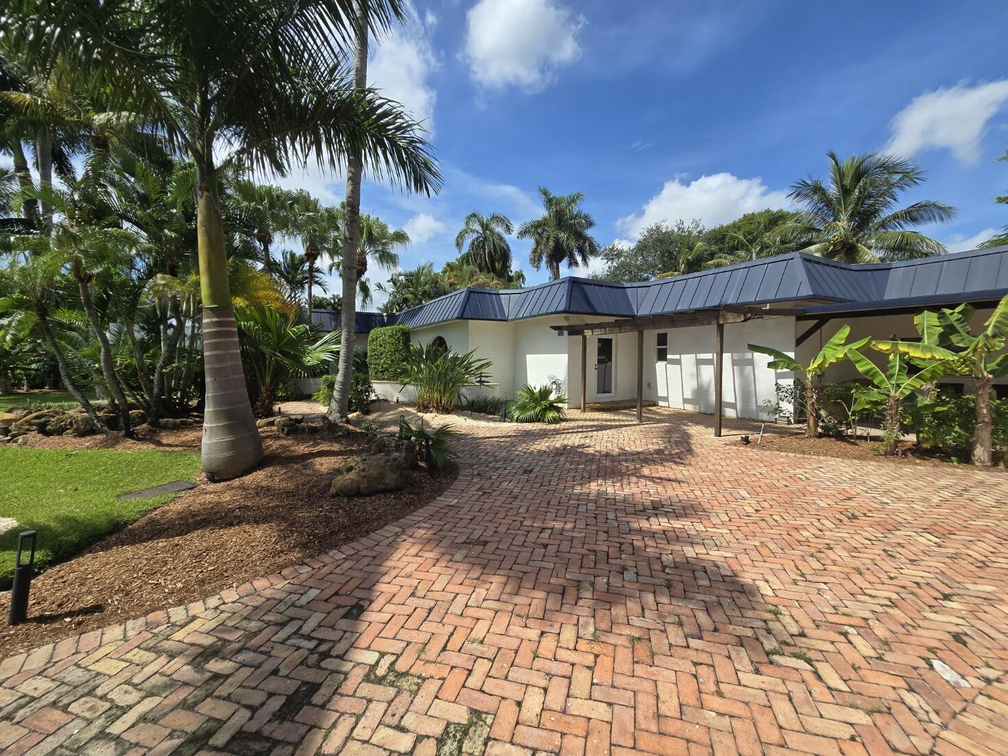 2314 Desota, Fort Lauderdale FL 33301
