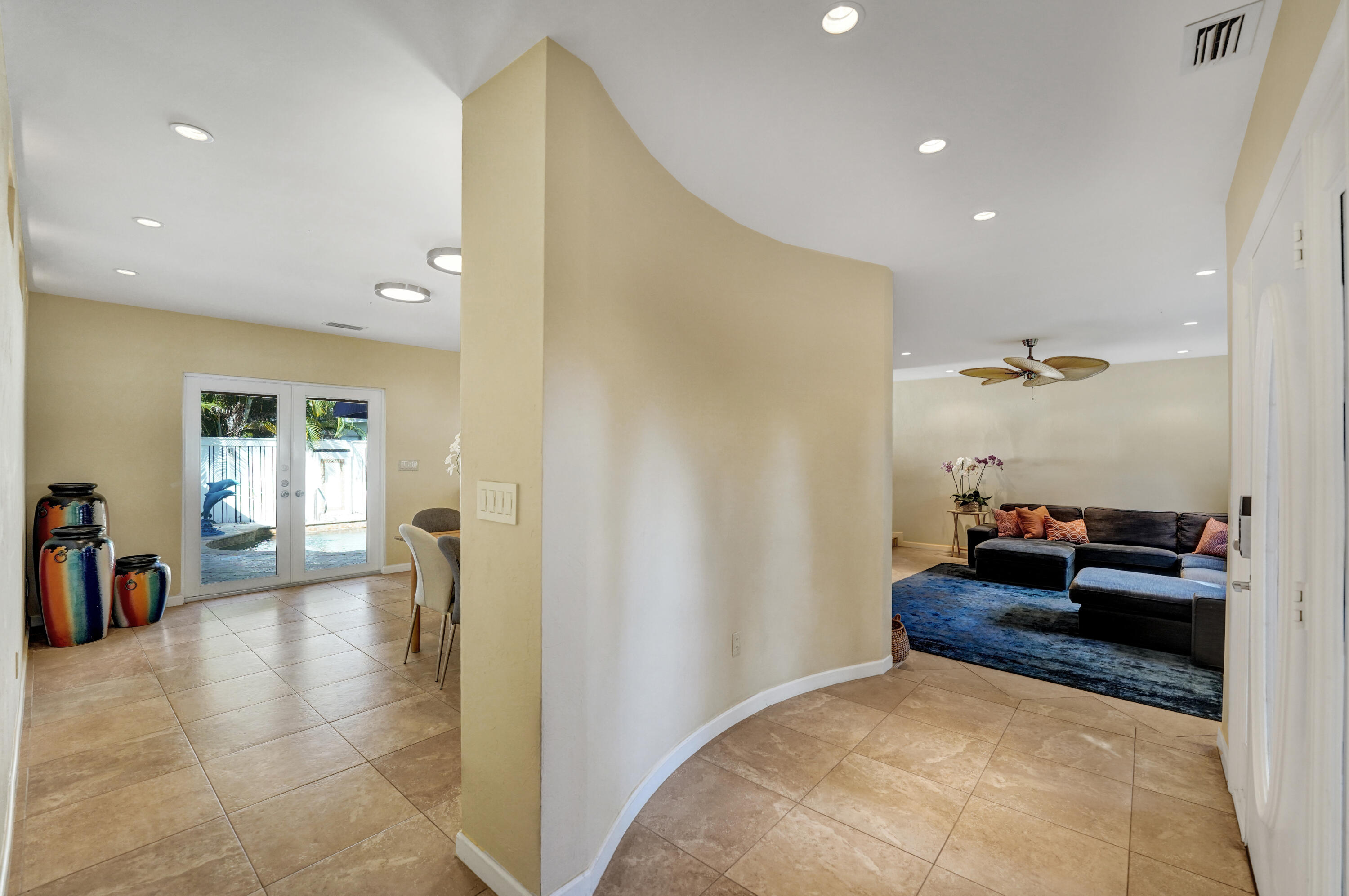 2314 Desota, Fort Lauderdale FL 33301