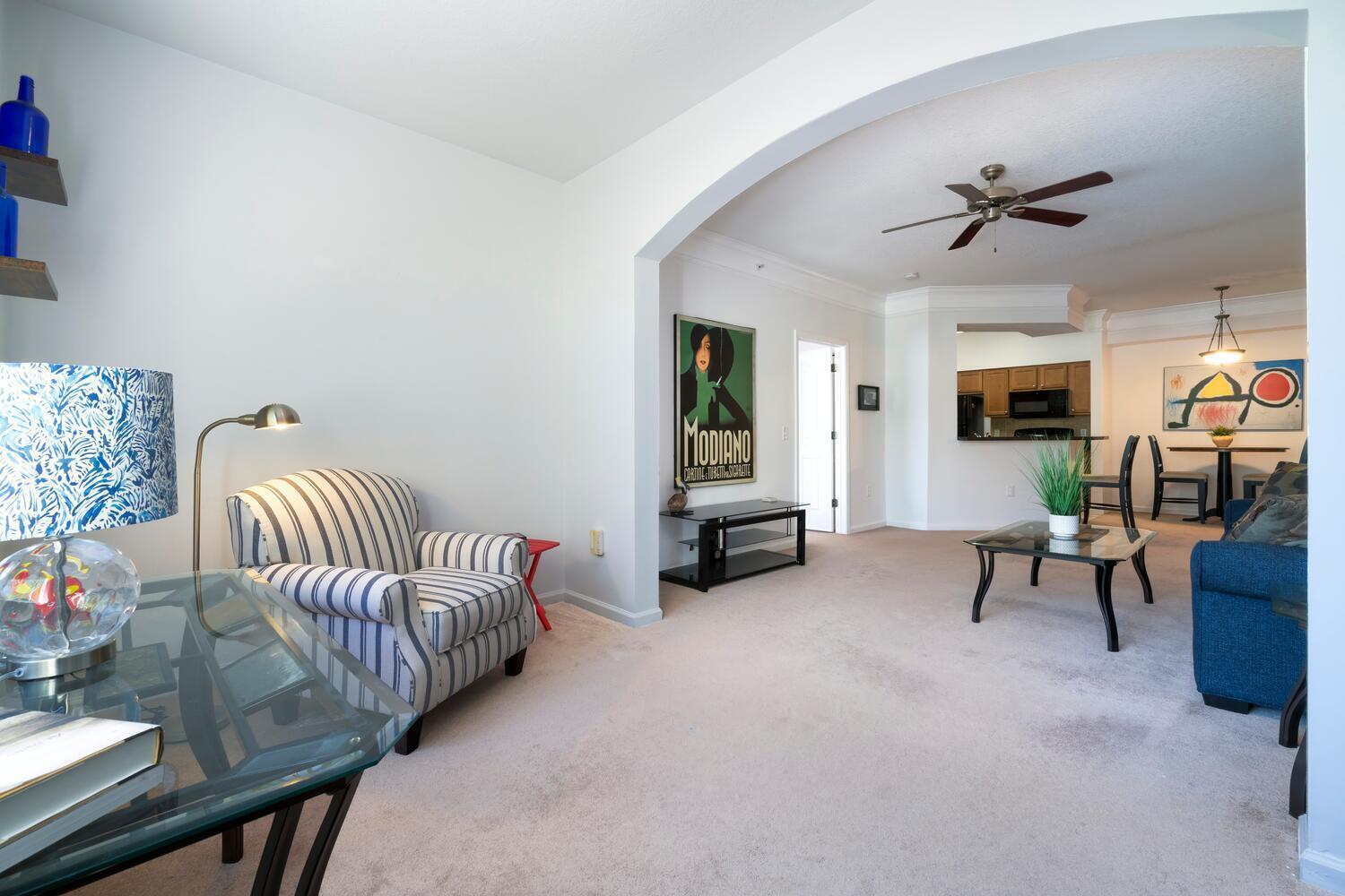 5205 Myrtlewood #201, Palm Beach Gardens FL 33418