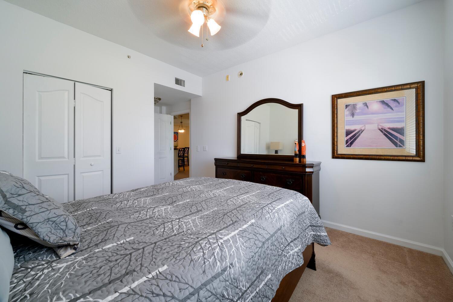 5205 Myrtlewood #201, Palm Beach Gardens FL 33418