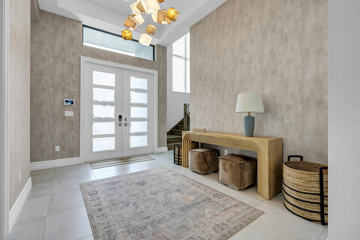 9046 CHAUVET, Boca Raton FL 33496