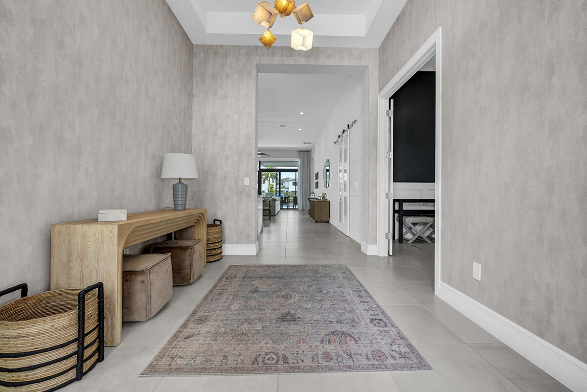 9046 CHAUVET, Boca Raton FL 33496