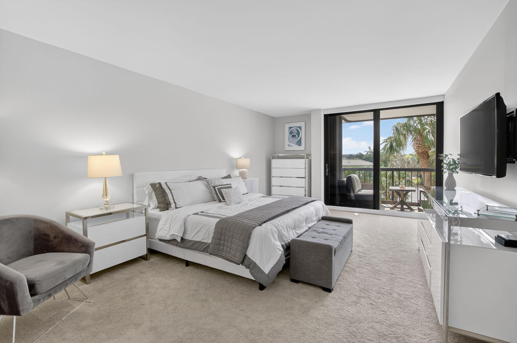 4748 S OCEAN #301, Highland Beach FL 33487