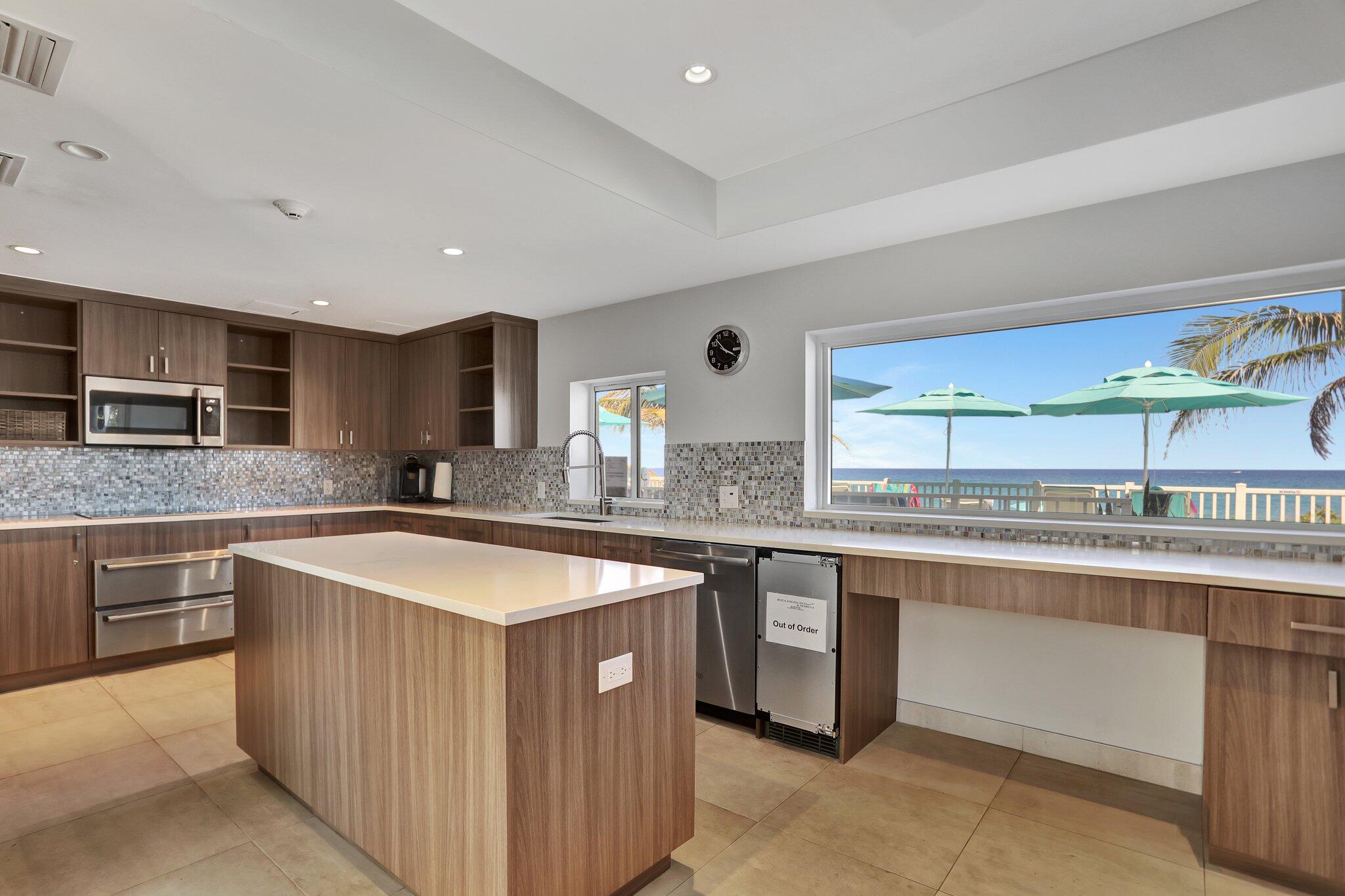 4748 S OCEAN #301, Highland Beach FL 33487