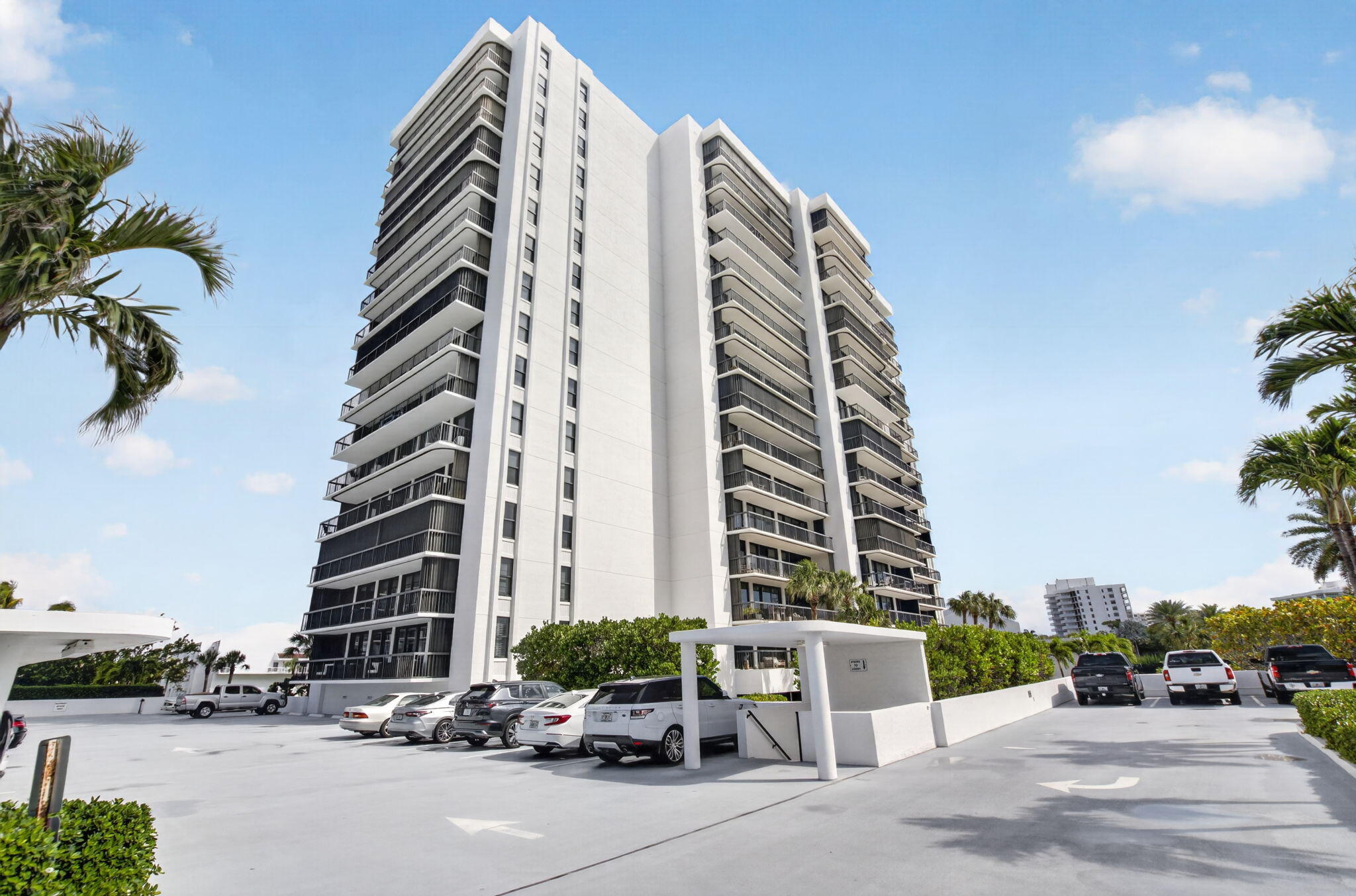 4748 S OCEAN #301, Highland Beach FL 33487