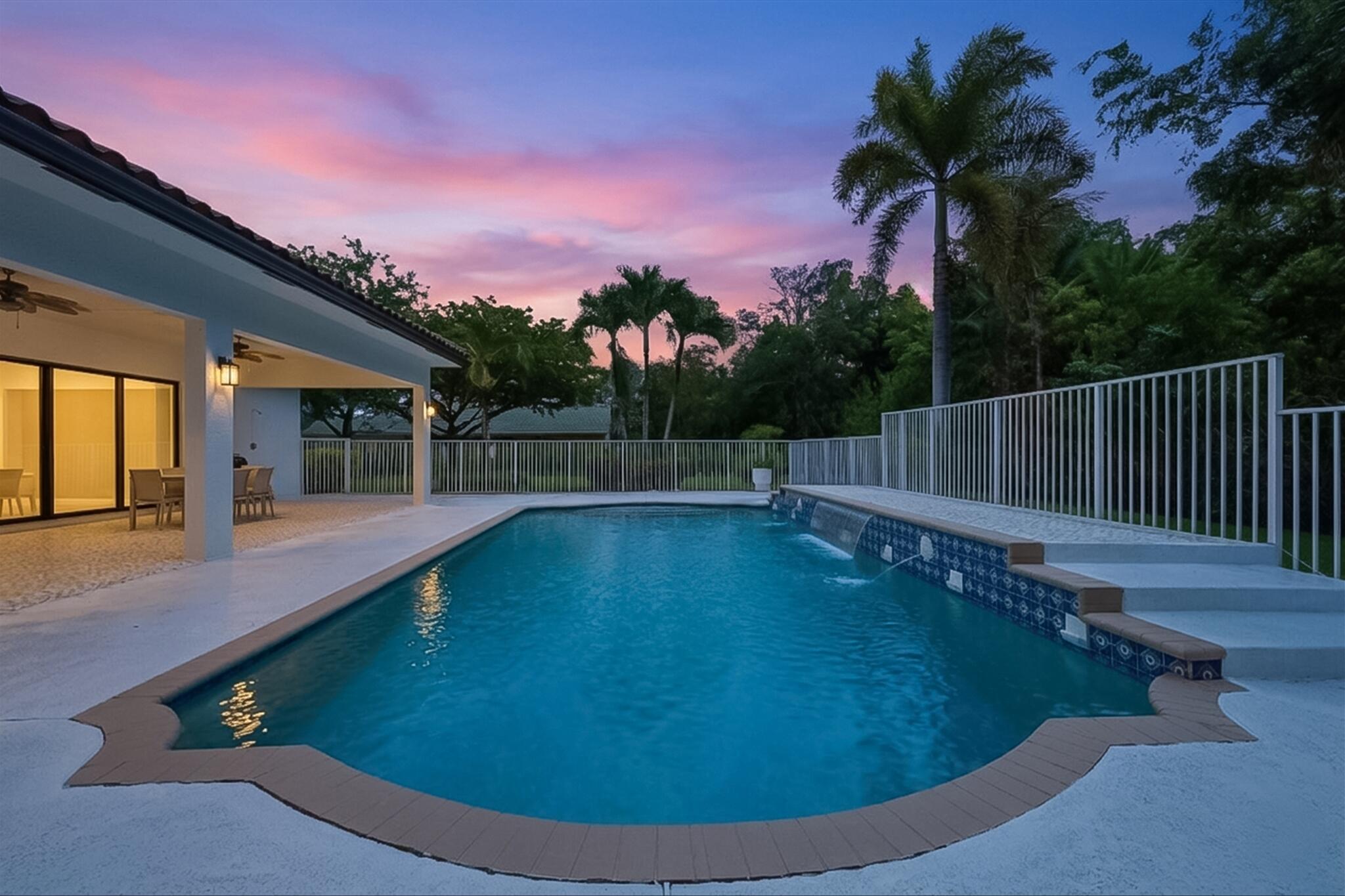 8717 ESTATE, West Palm Beach FL 33411